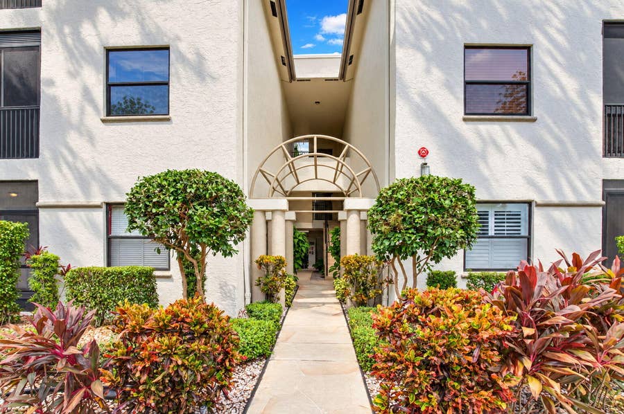 Property photo for 5133 Brisata Circle, Boynton Beach, FL