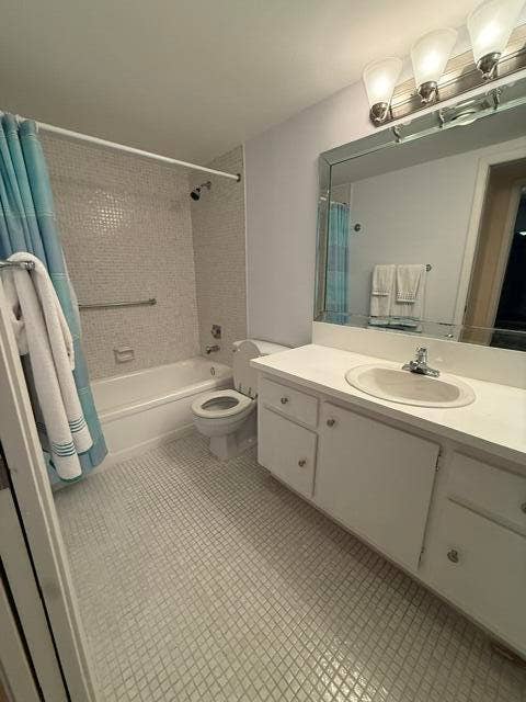 4008 HYTHE A, #4008, Boca Raton, Boca Raton, FL 33434 IMG_3481