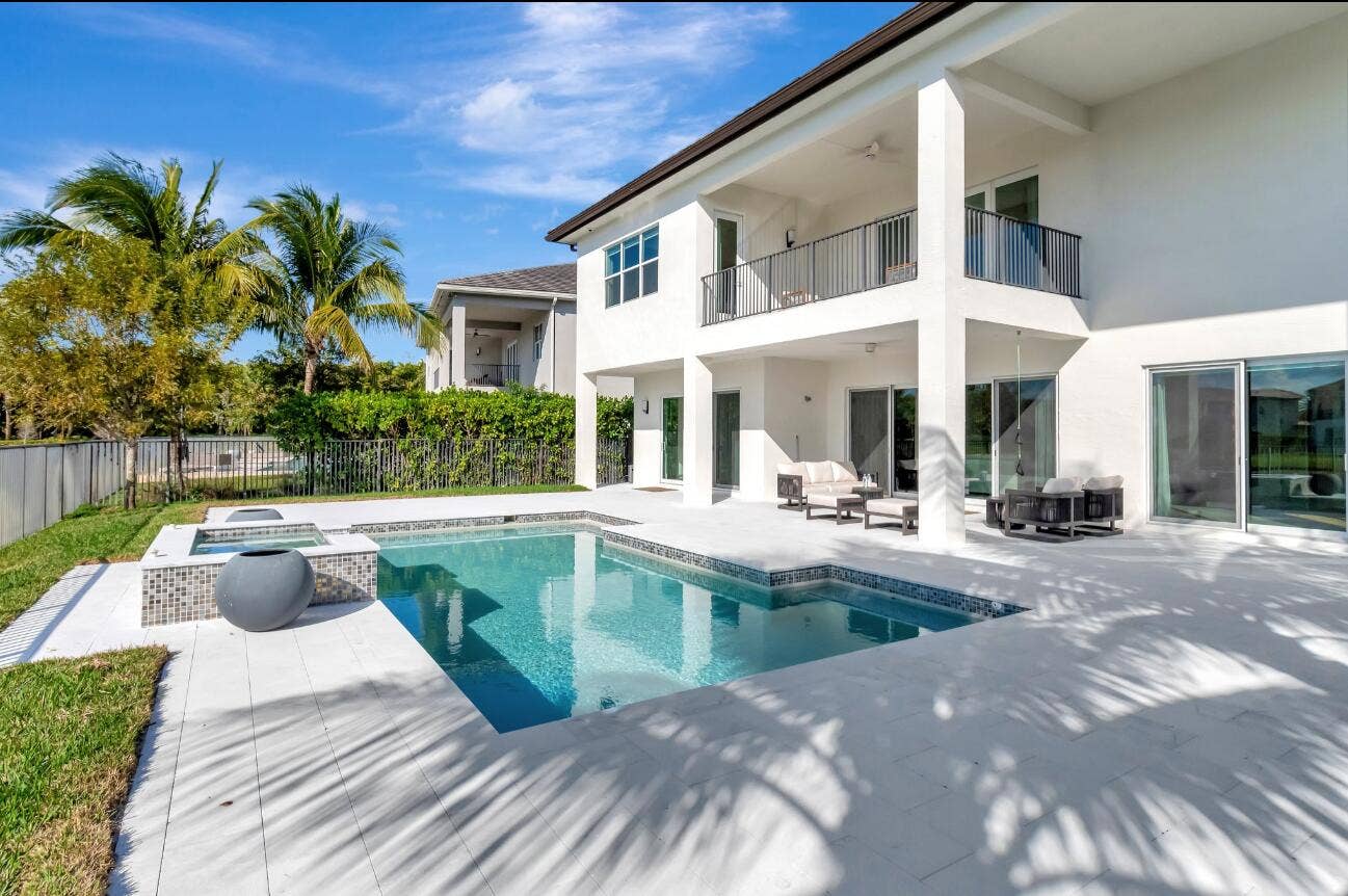19871 Meadowside Lane, Boca Raton, FL 33498 Screenshot 2026-03-31 192158