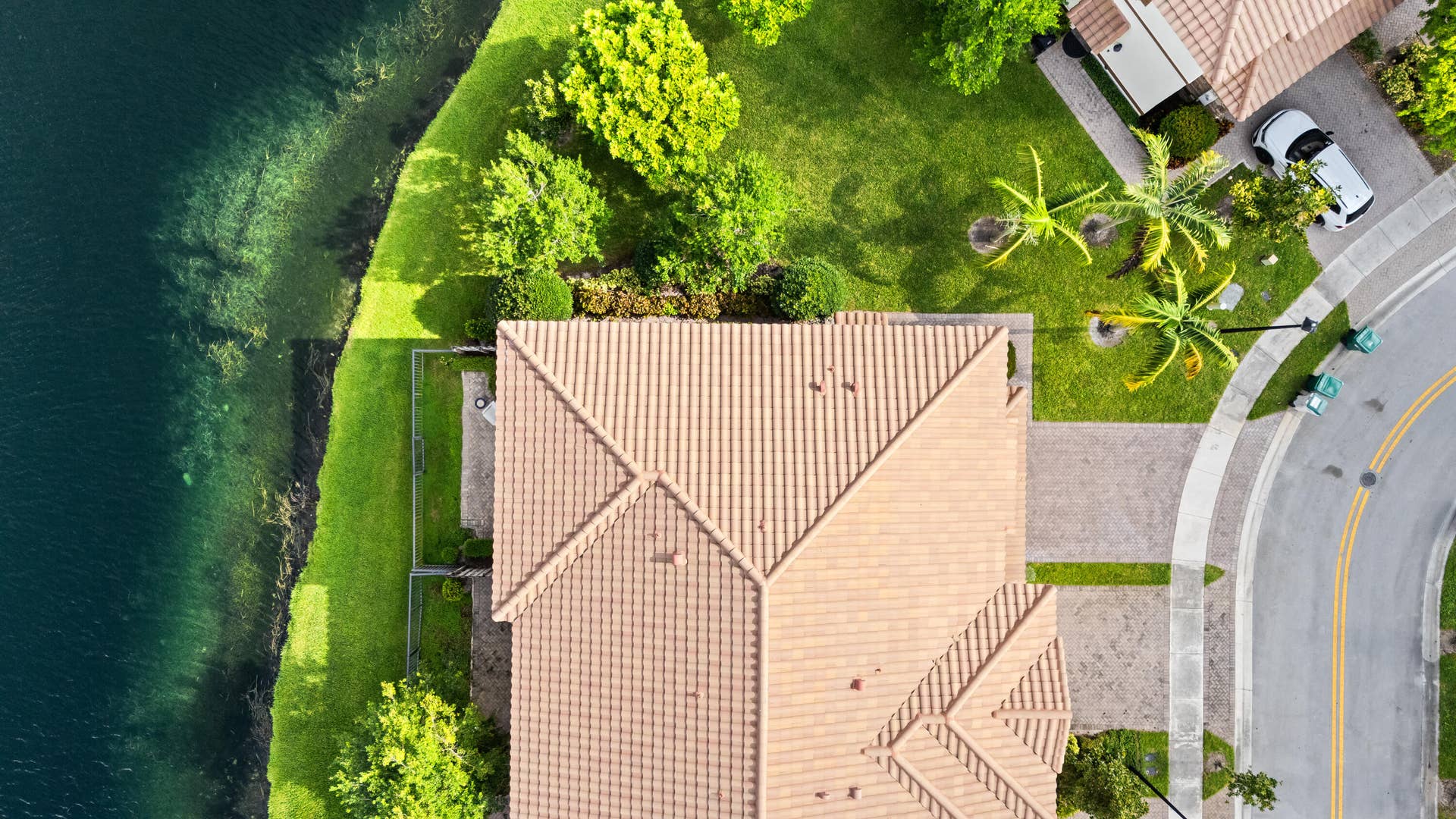 DJI_20261008103654_0953_D