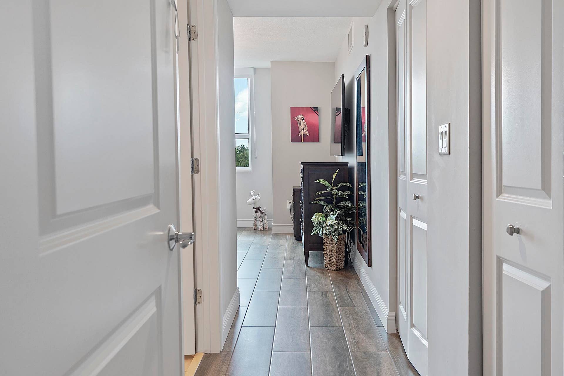 610 W Las Olas Blvd - # 413 - 19