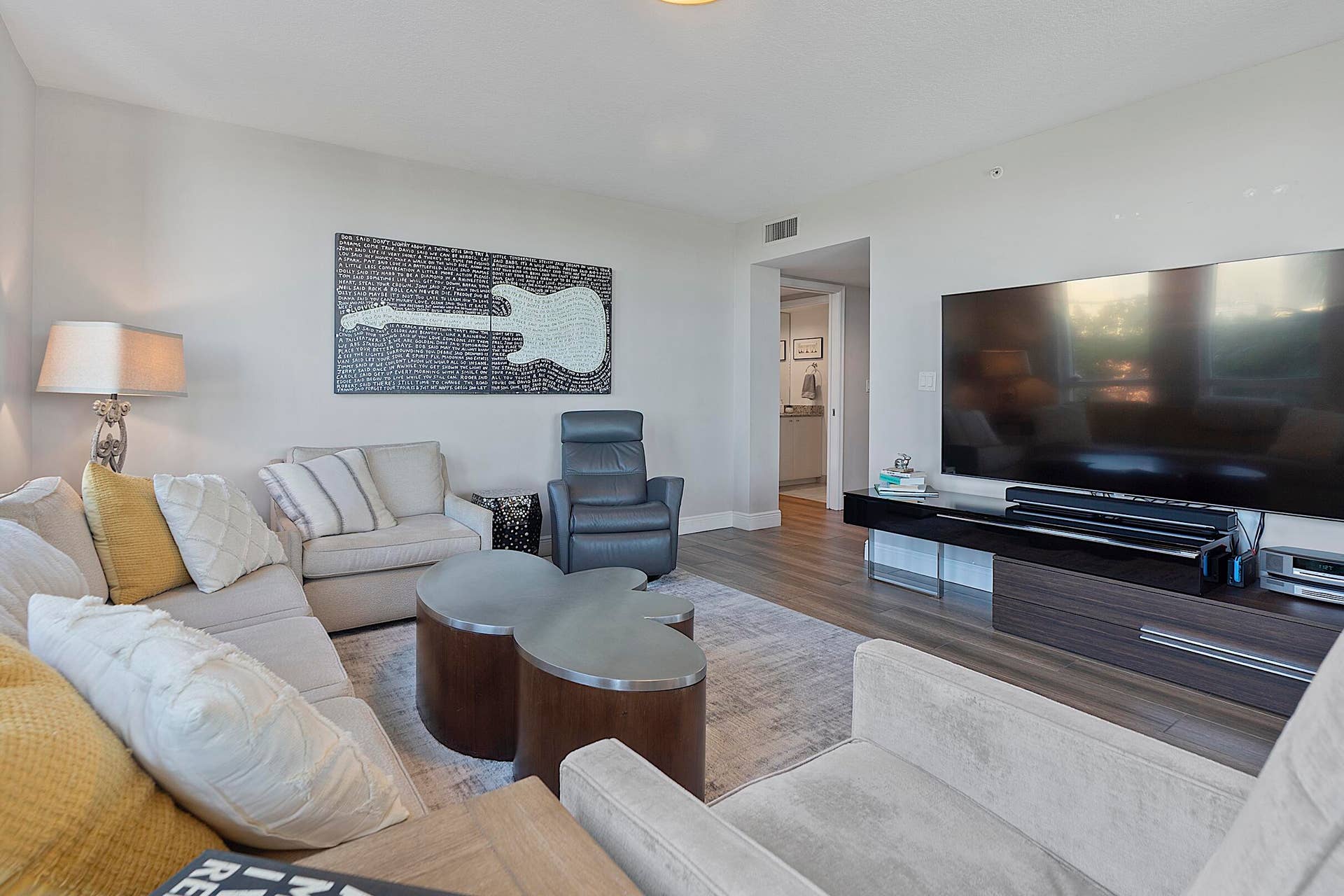610 W Las Olas Blvd - # 413 - 6