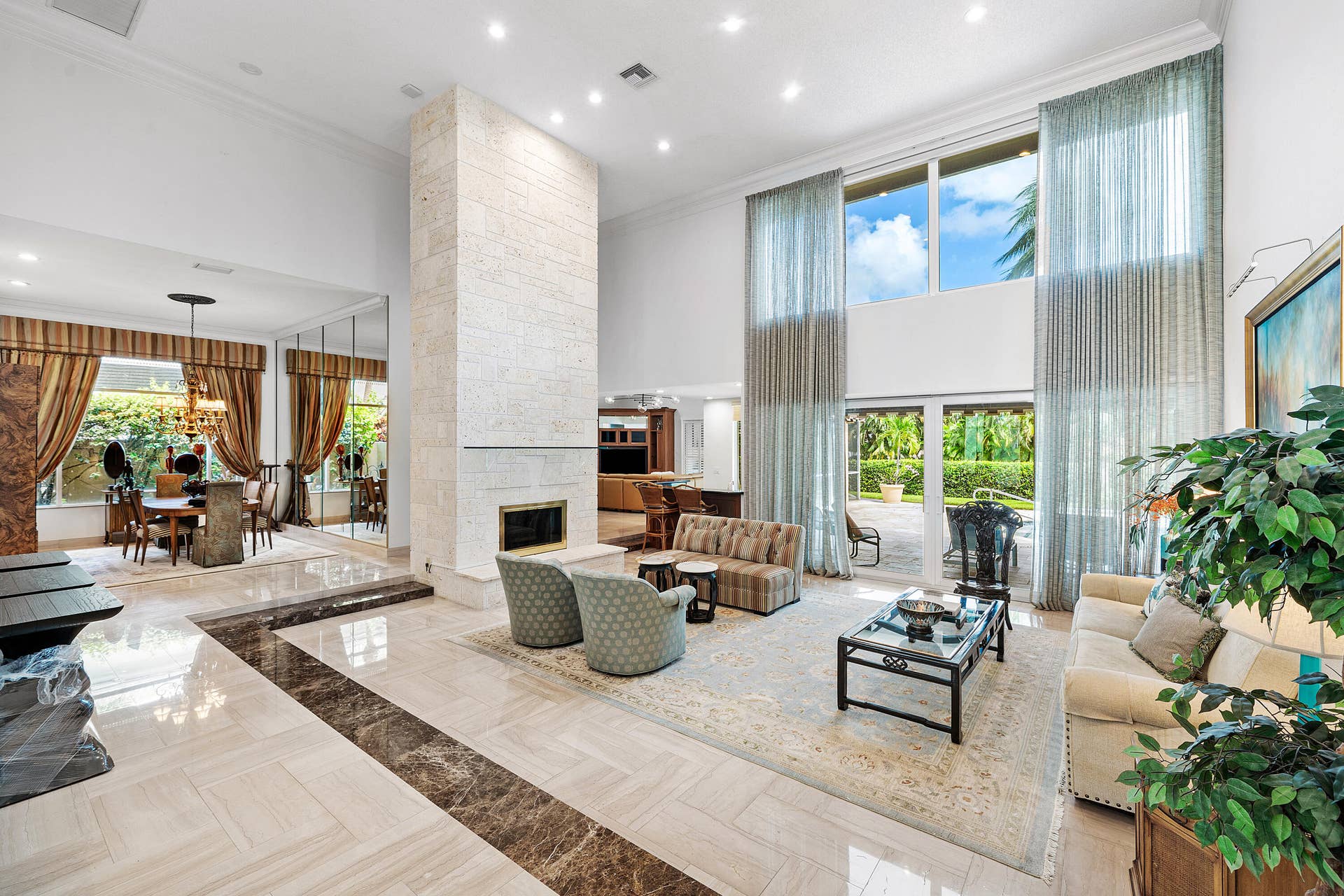 7235 QUEENFERRY Circle, Boca Raton, FL 33496 Living Room