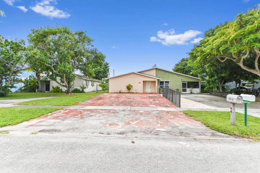 Property photo for 5918 S Rue Road, West Palm Beach, FL