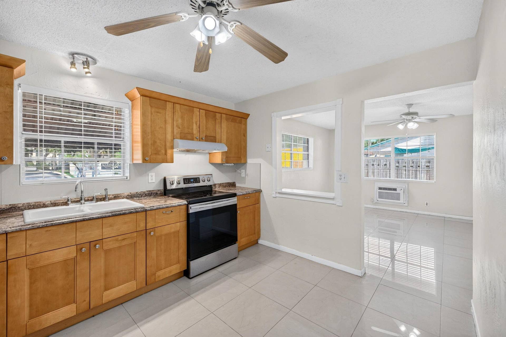 2420 SW 18TH Terrace, #1, Fort Lauderdale, FL 33315 11-web-or-mls-699A6056