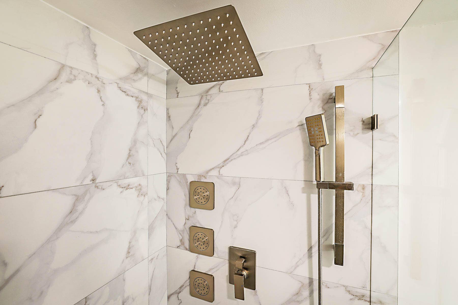 3400 N Ocean Unit 1005-28