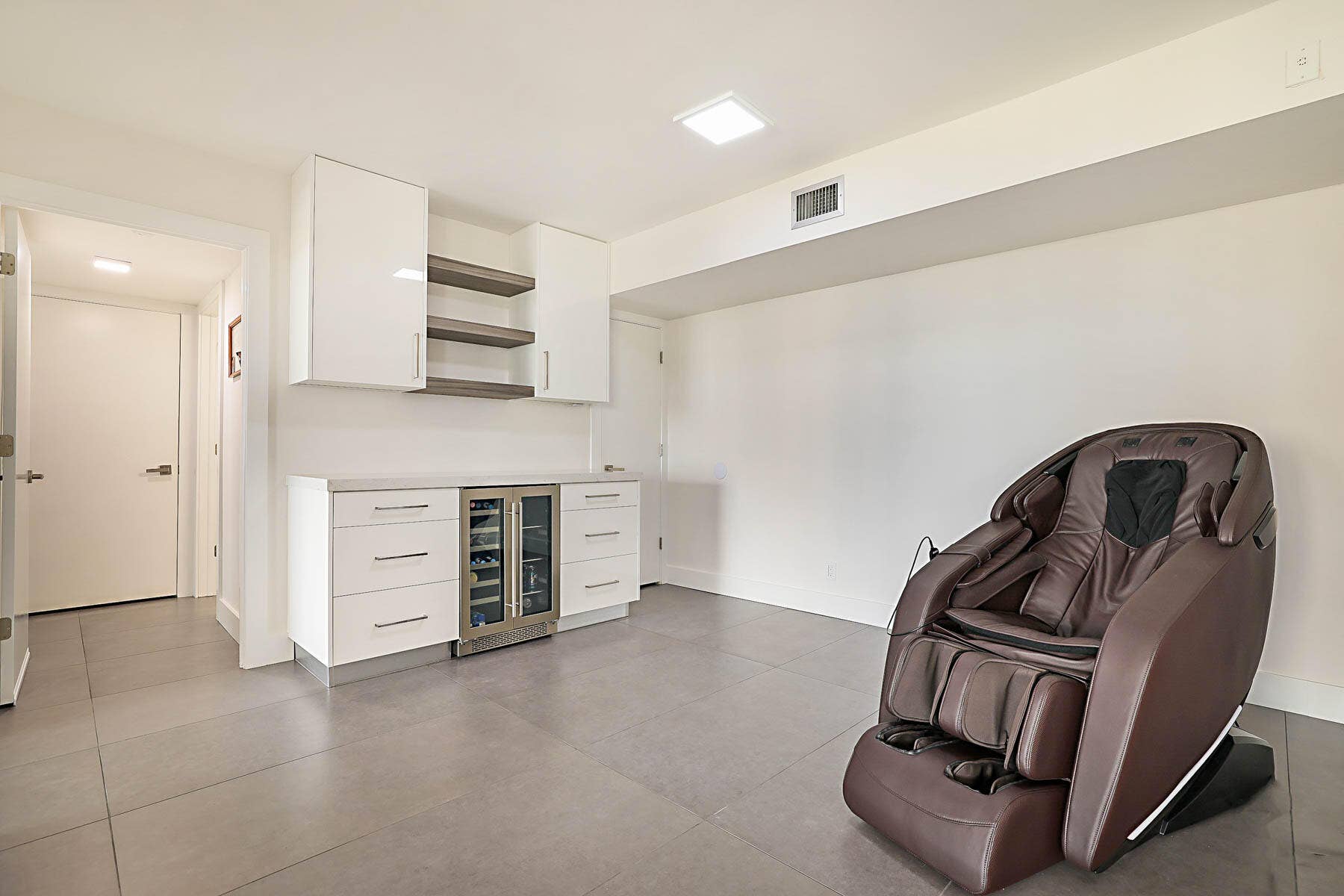 3400 N Ocean Unit 1005-19