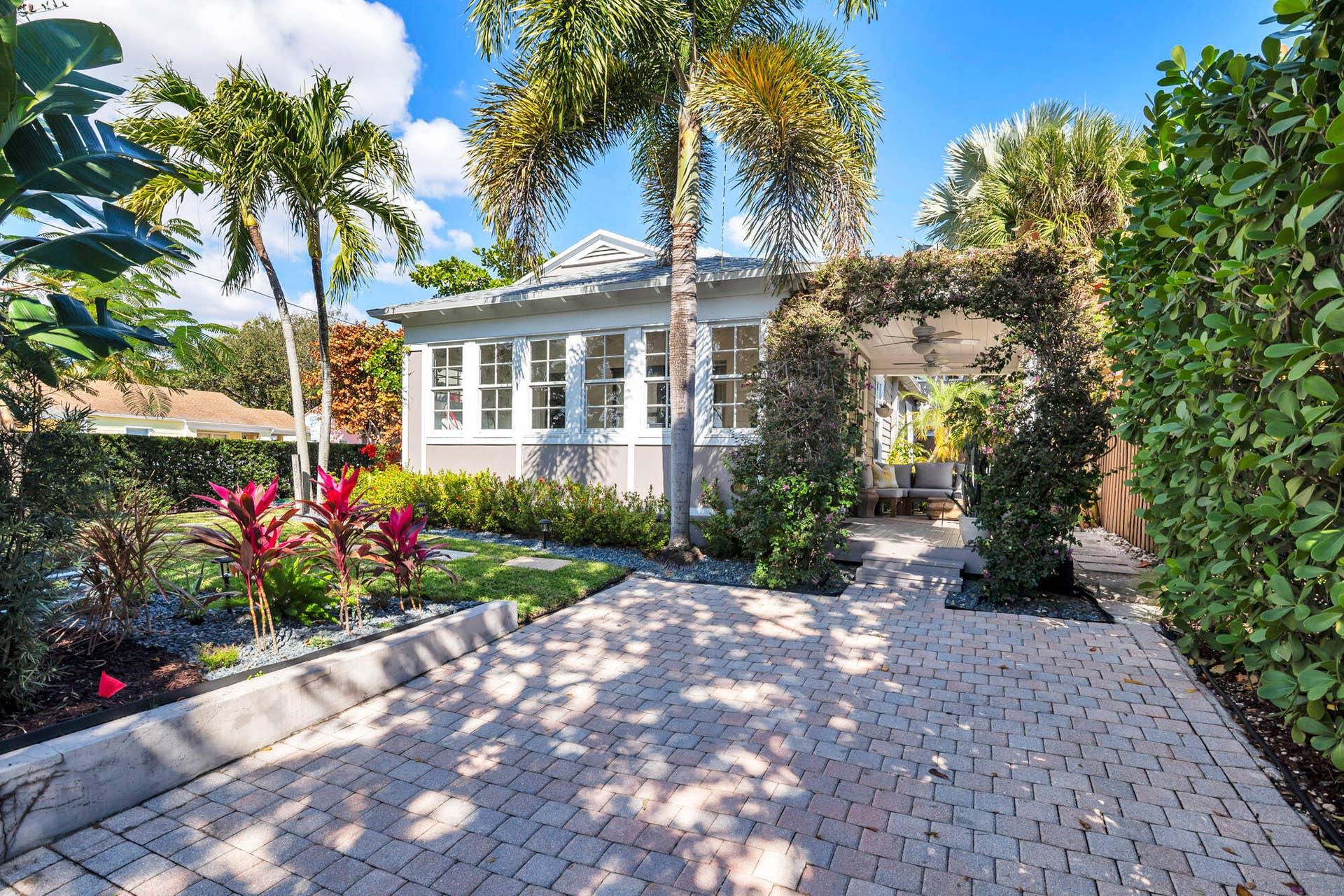 859 Sunset Road, West Palm Beach, FL 33401 low-2