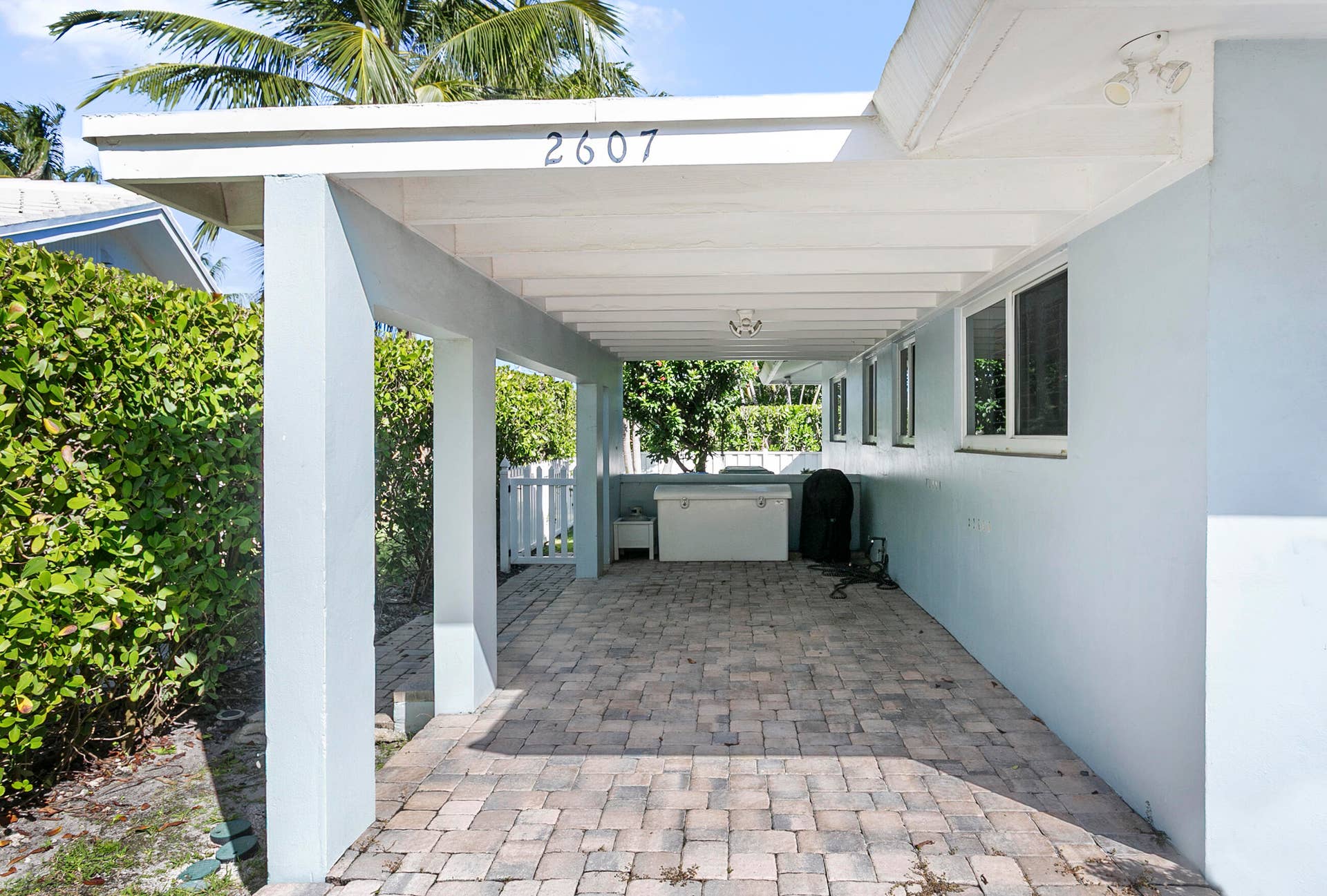 2607 SE 21ST Street, Fort Lauderdale, FL 33316 Attached Carport