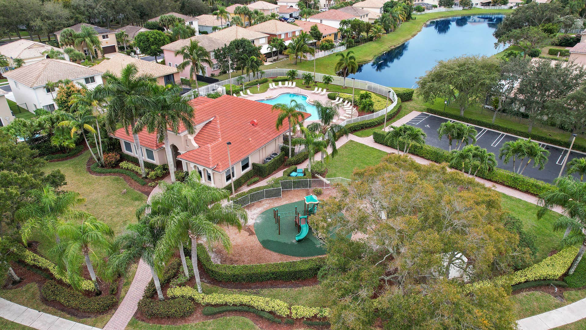 1448 Artimino Ln clubhouse 2
