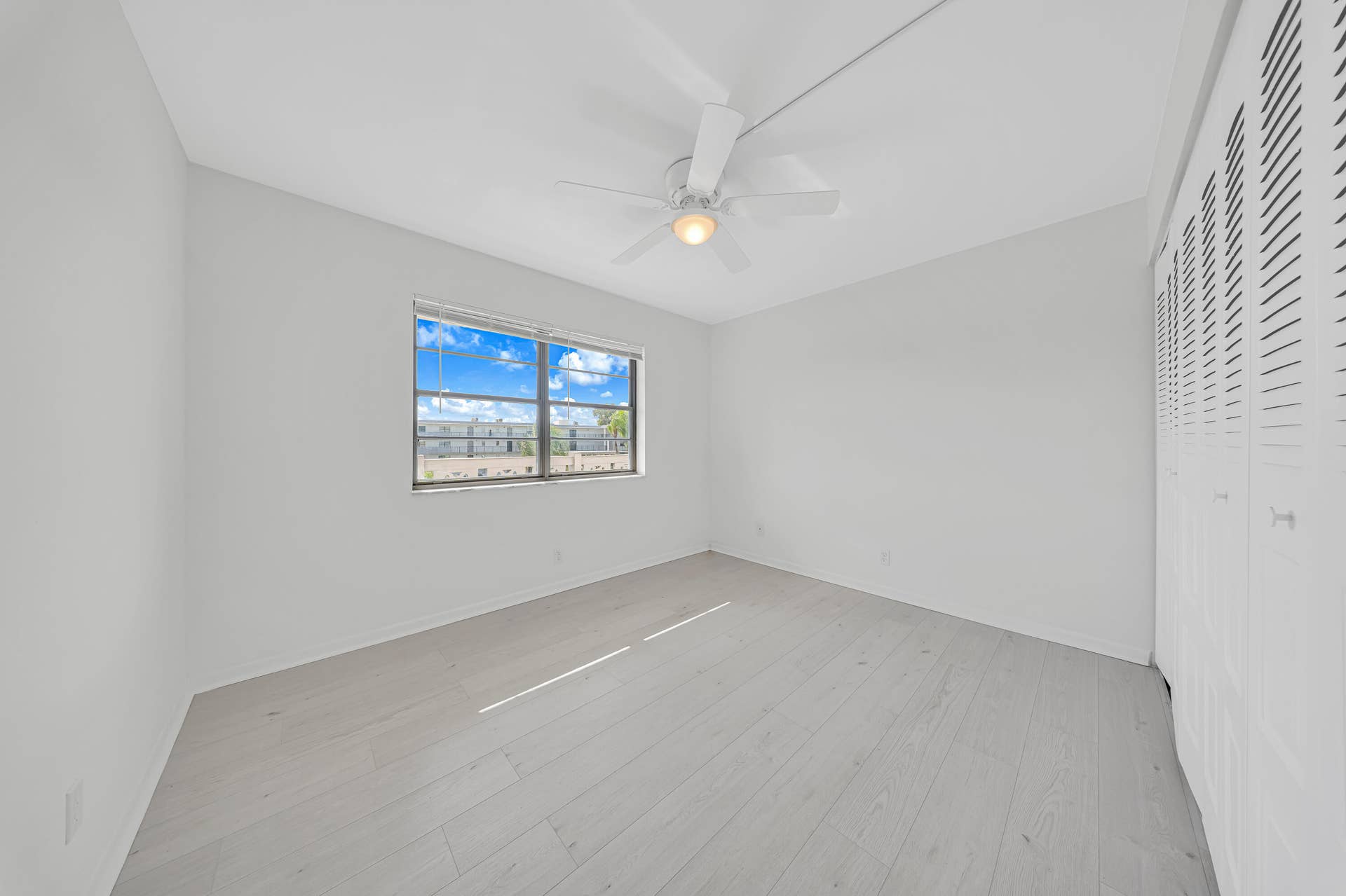 9233 SW 8TH Street, #305, Boca Raton, Boca Raton, FL 33428 9233SW8thStUnit#305BocaRaton(20of29)