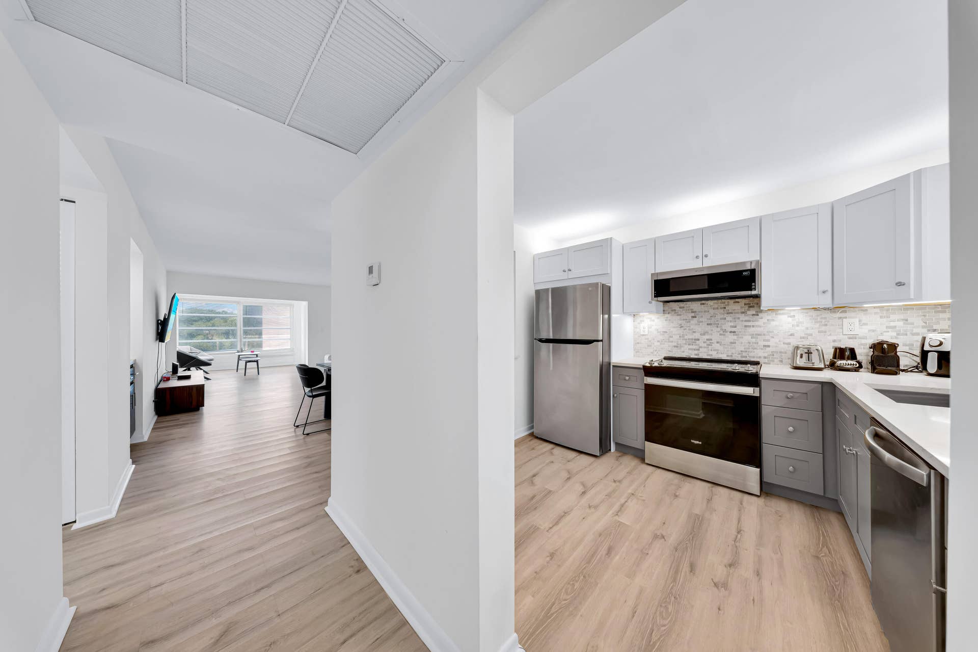 9233 SW 8TH Street, #305, Boca Raton, Boca Raton, FL 33428 9233SW8thStUnit#305BocaRaton(3of29)