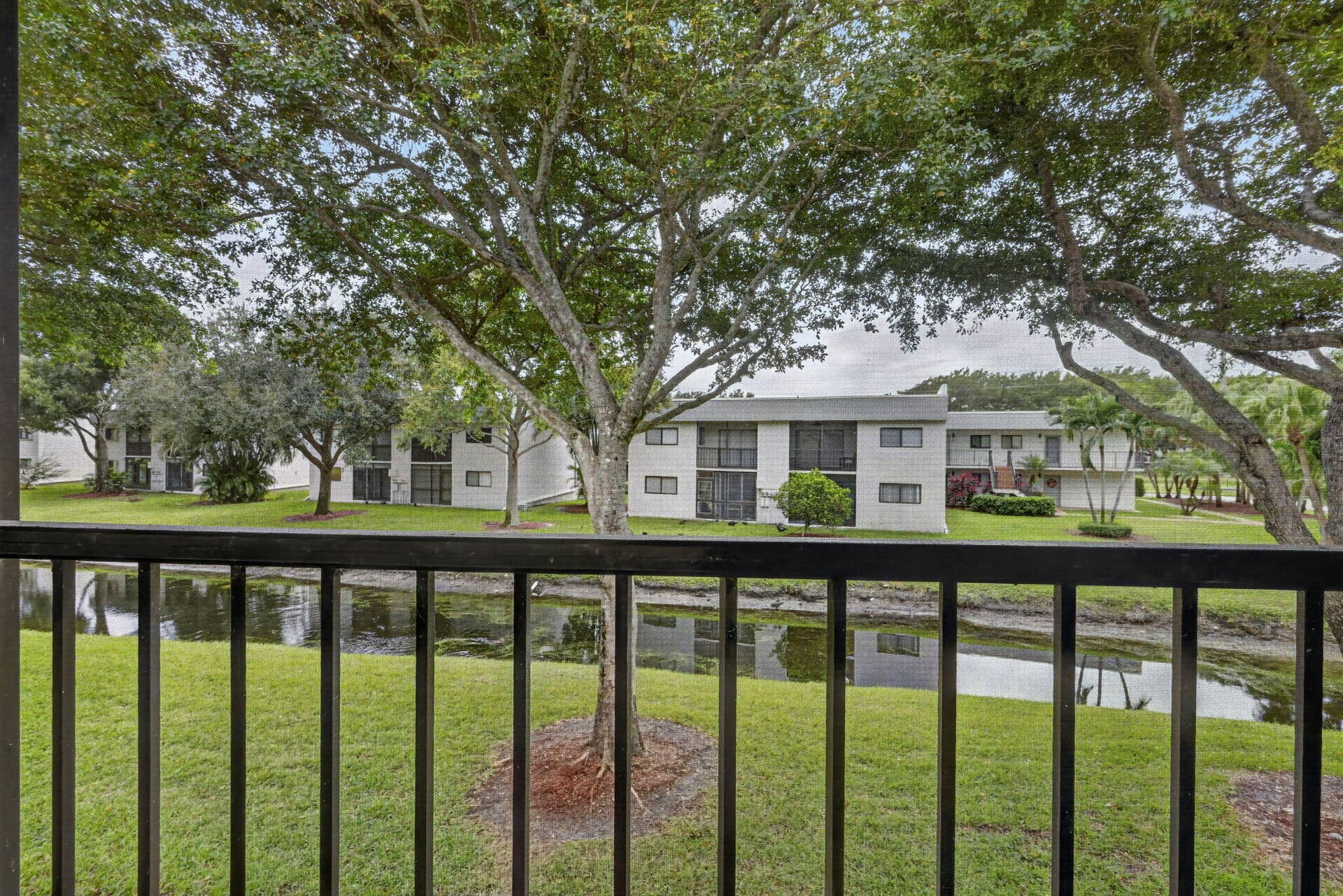 15216 Lakes Of Delray Boulevard, #142, Delray Beach, FL 33484 32-web-or-mls-_14A9349