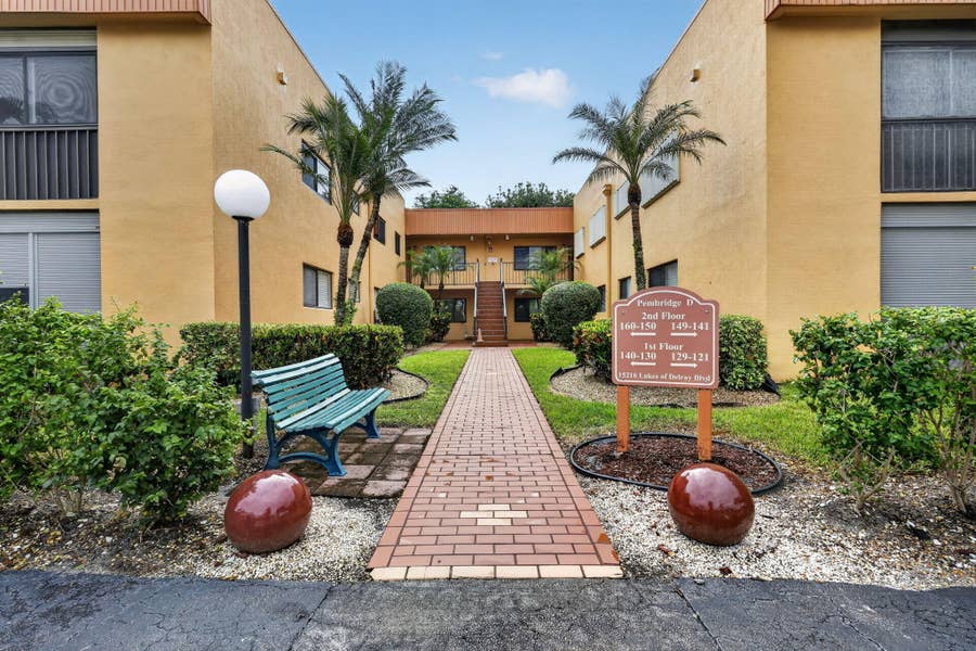Property photo for 15216 LAKES OF DELRAY Boulevard, #142, Delray Beach, FL