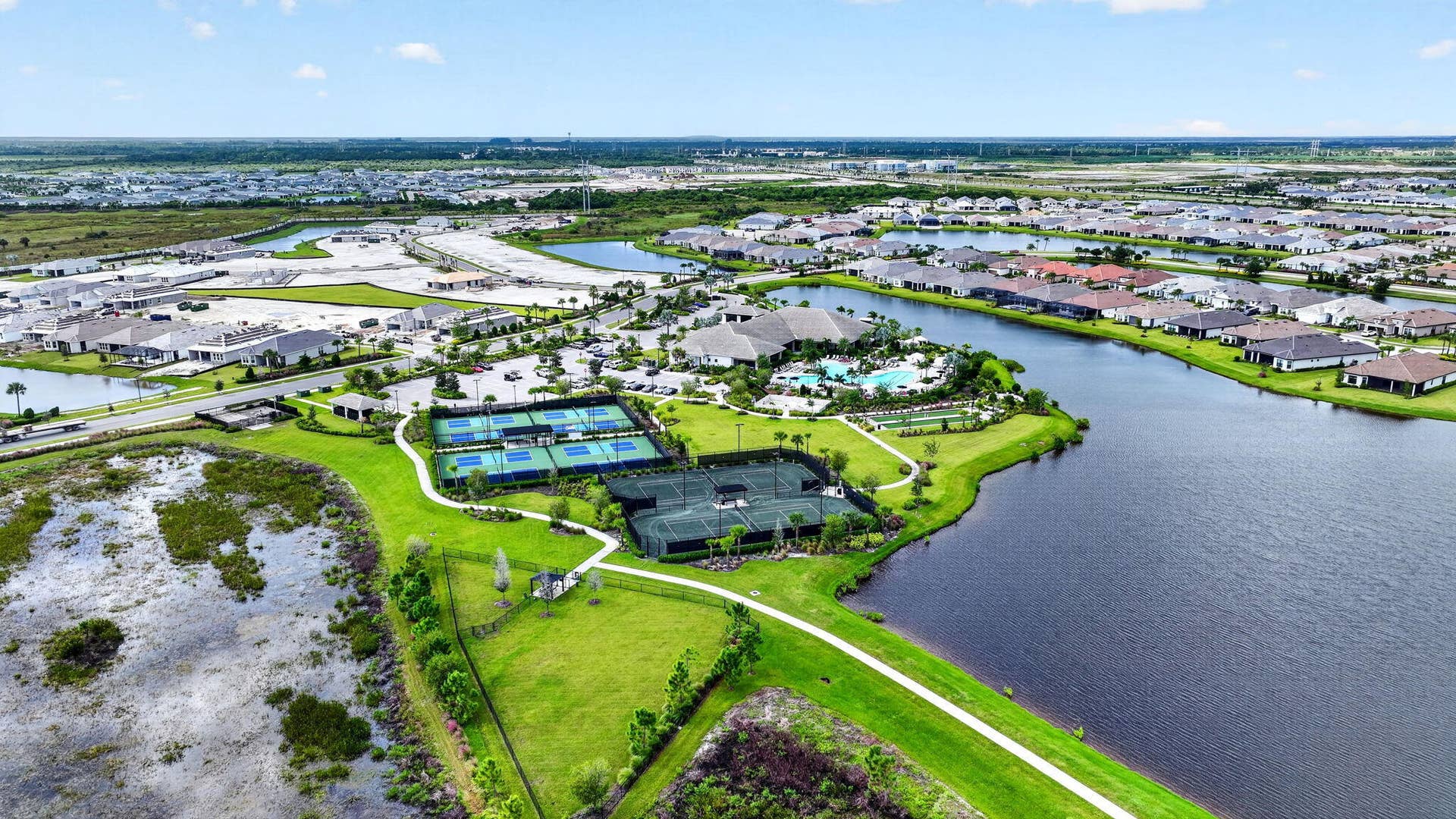 12371 SW Silverwood Avenue, Port St Lucie, FL 34987 86-web-or-mls-DJI_20261002063630_0182_D