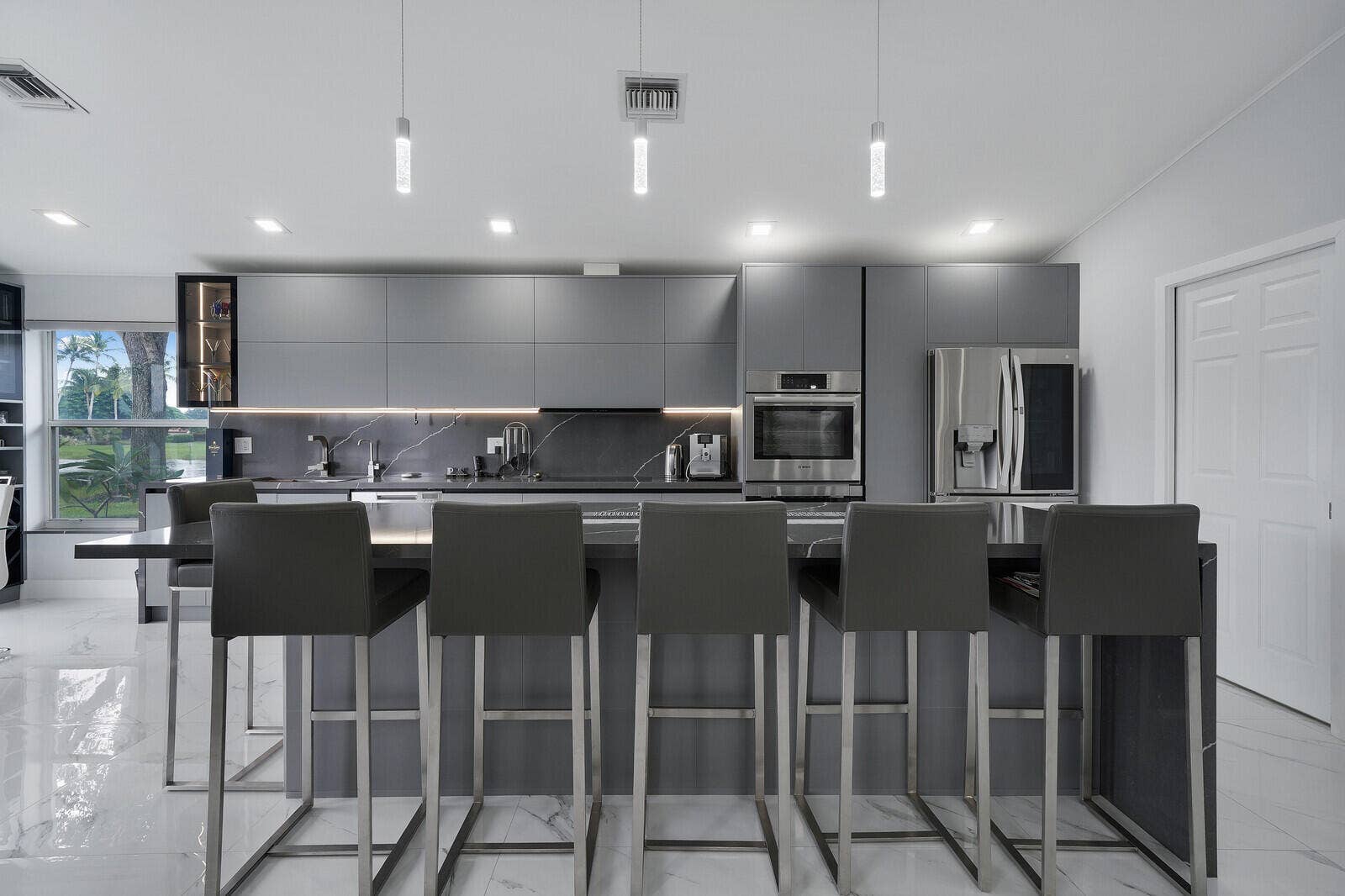 11674 Caracas Boulevard, Boynton Beach, FL 33437 Kitchen