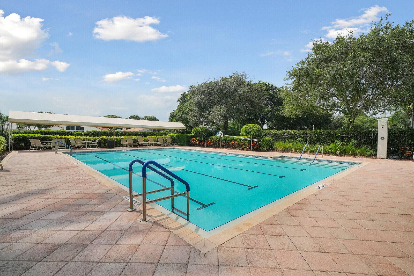 11674 Caracas Boulevard, Boynton Beach, FL 33437 Community Pool