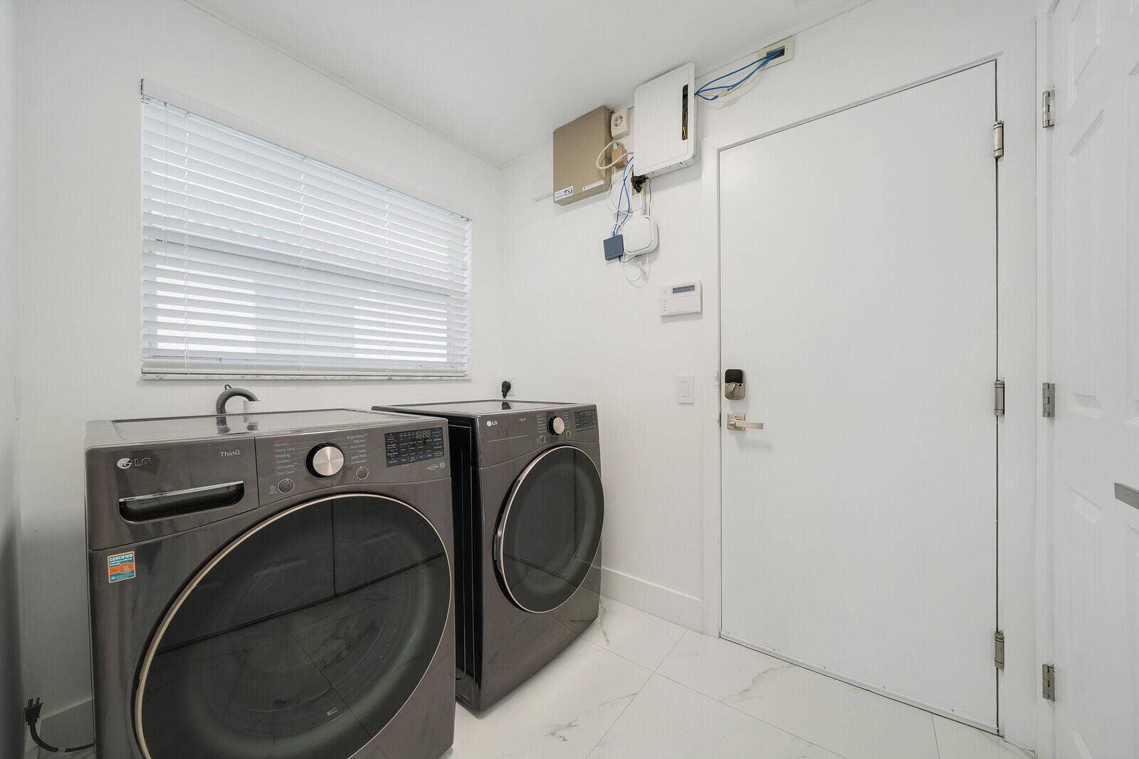 11674 Caracas Boulevard, Boynton Beach, FL 33437 Laundry Room