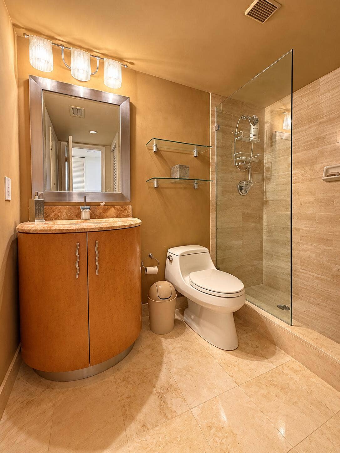 7153 PROMENADE Drive, #702, Boca Raton, FL 33433 960CA486-AB69-435B-82EC-06BC35161976