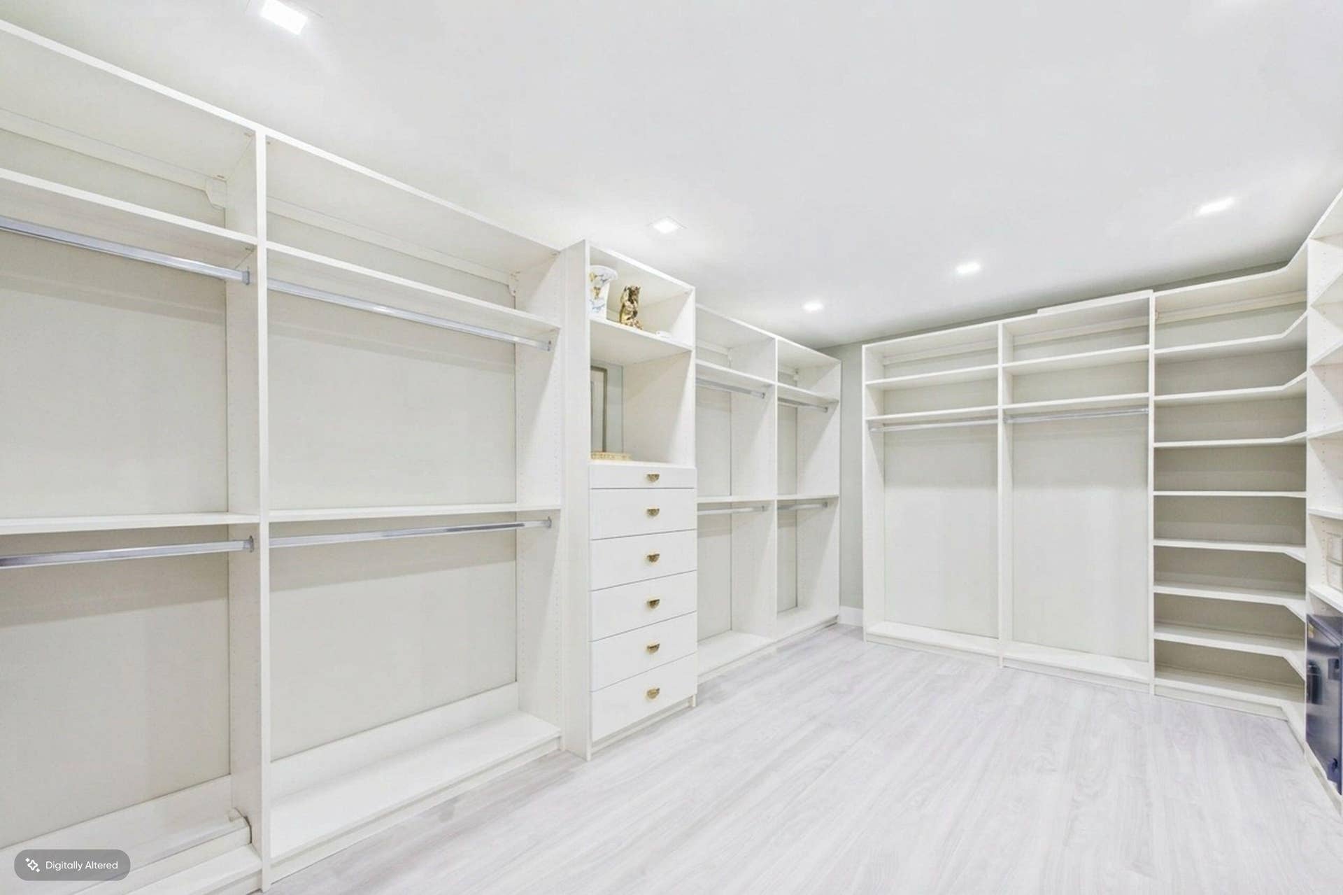 2778 S OCEAN Boulevard, #305S, Palm Beach, FL 33480 Additional Closets