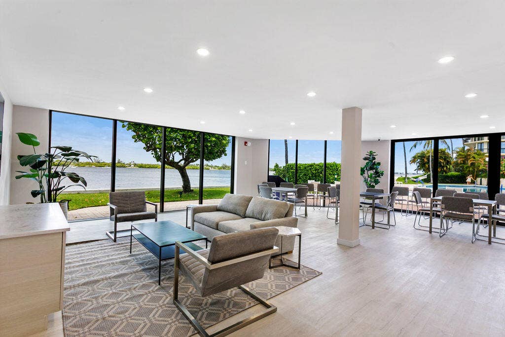2778 S OCEAN Boulevard, #305S, Palm Beach, FL 33480 Clubhouse