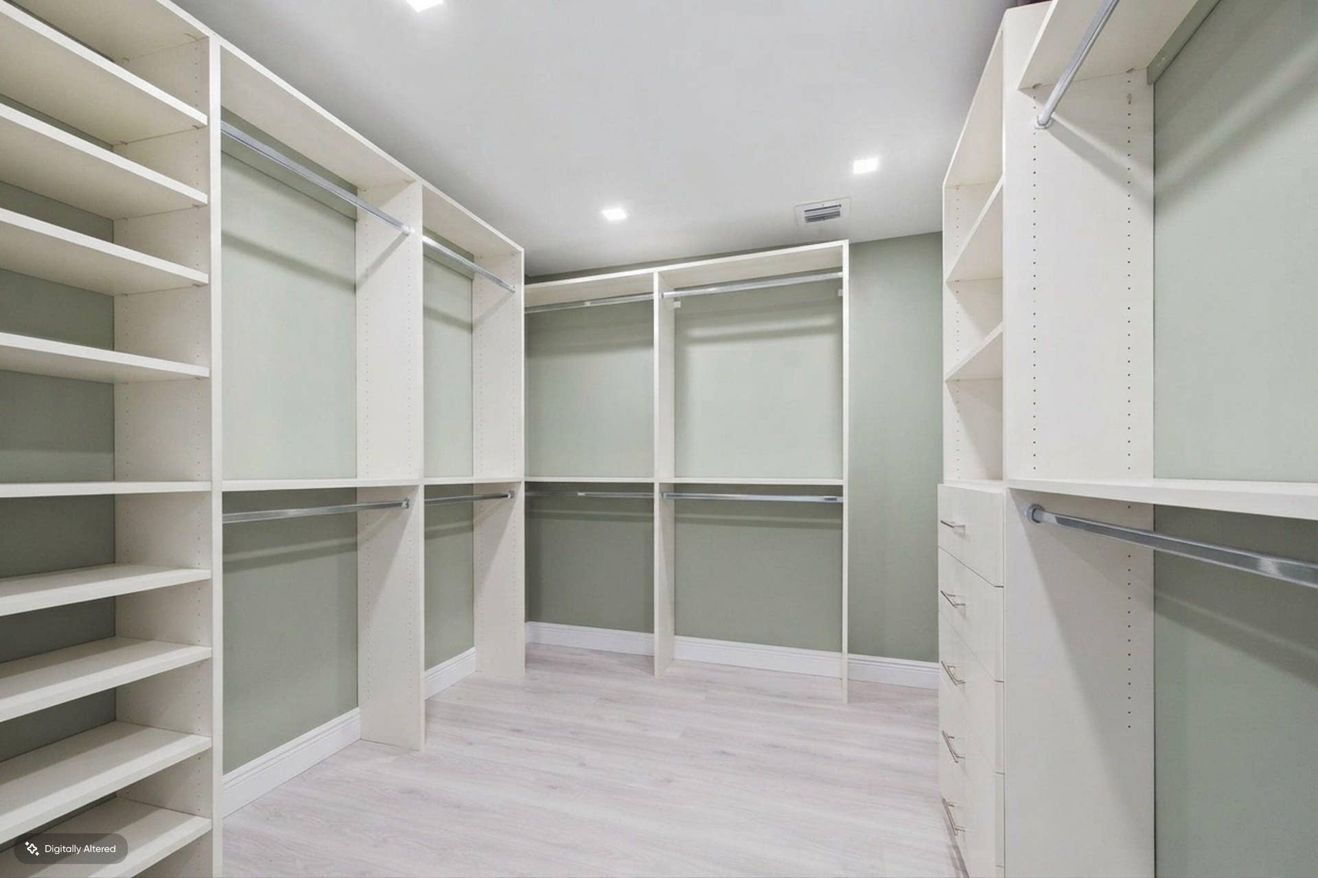 2778 S OCEAN Boulevard, #305S, Palm Beach, FL 33480 Walk in Closet