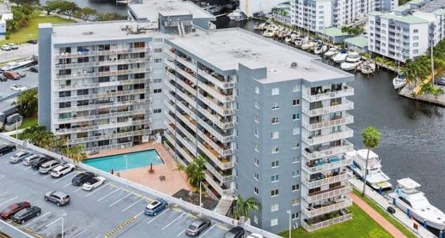 Property photo for Miami, FL