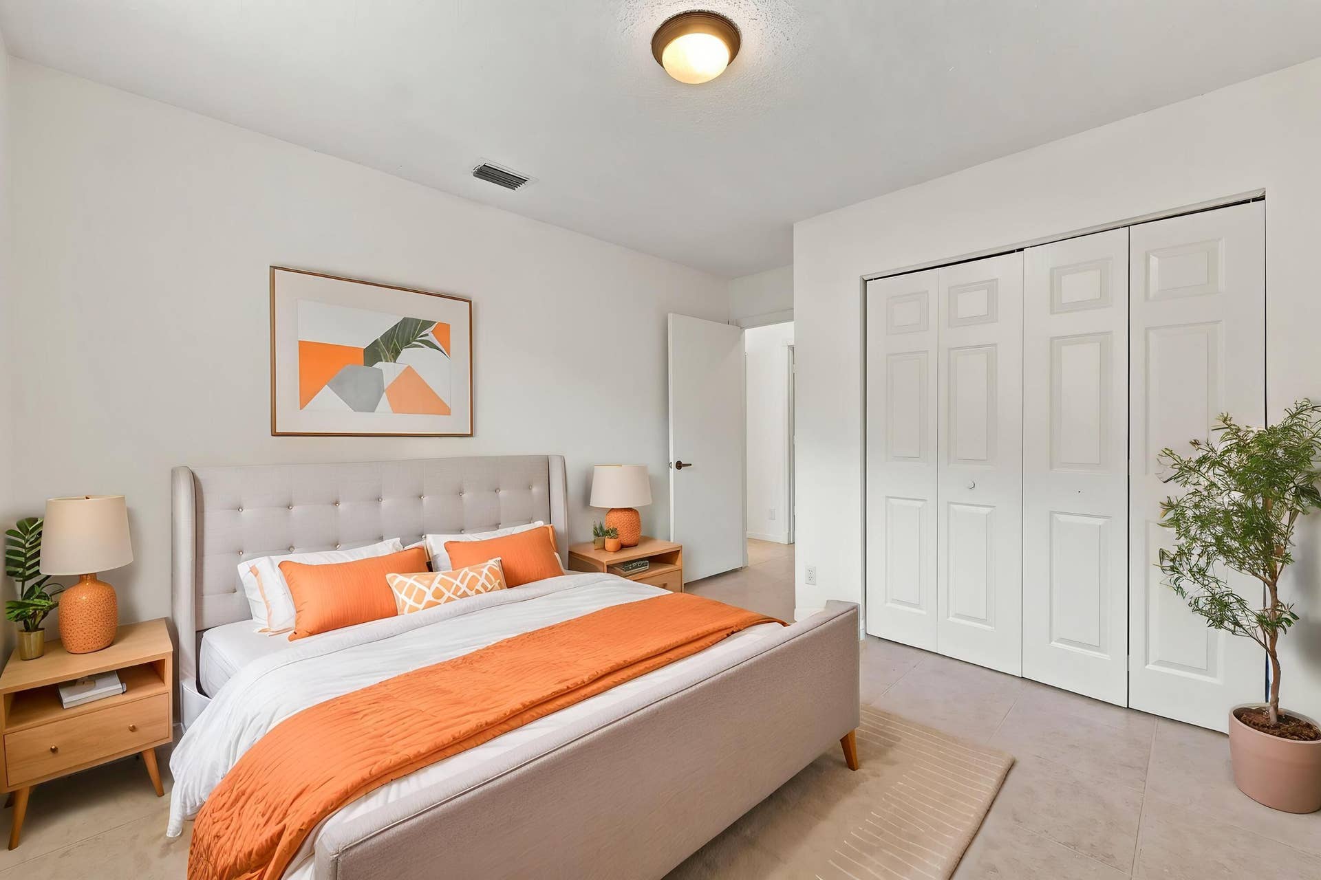10671 St Thomas Drive, Boca Raton, FL 33498 A versatile main-level bedroom offering generous closet space, neutral finishes, and a practical layout ideal for guests or a home office.