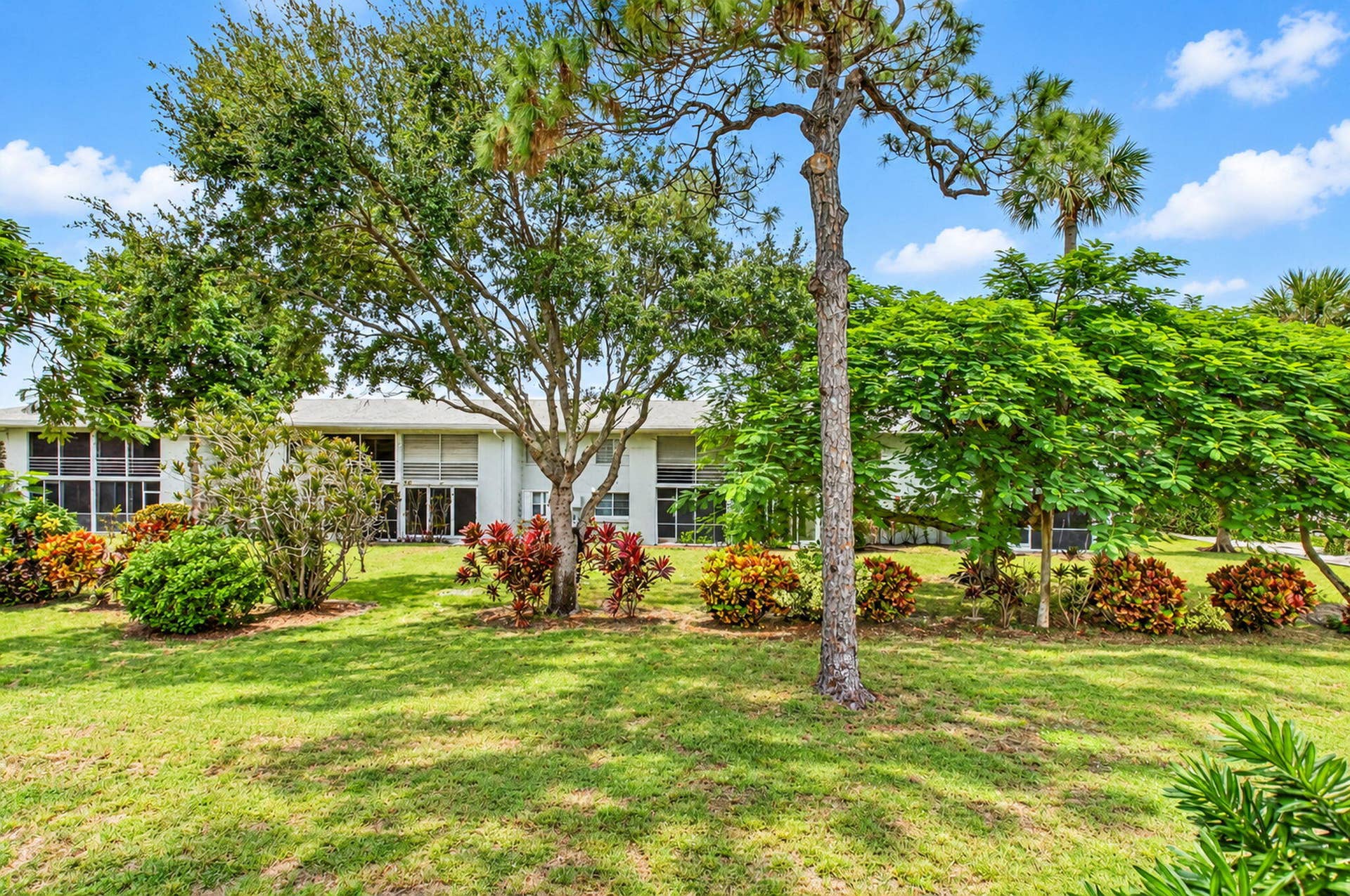 2700 SW 22nd Avenue, #1406, Delray Beach, FL 33445 28-web-or-mls-DSC_1345(1)