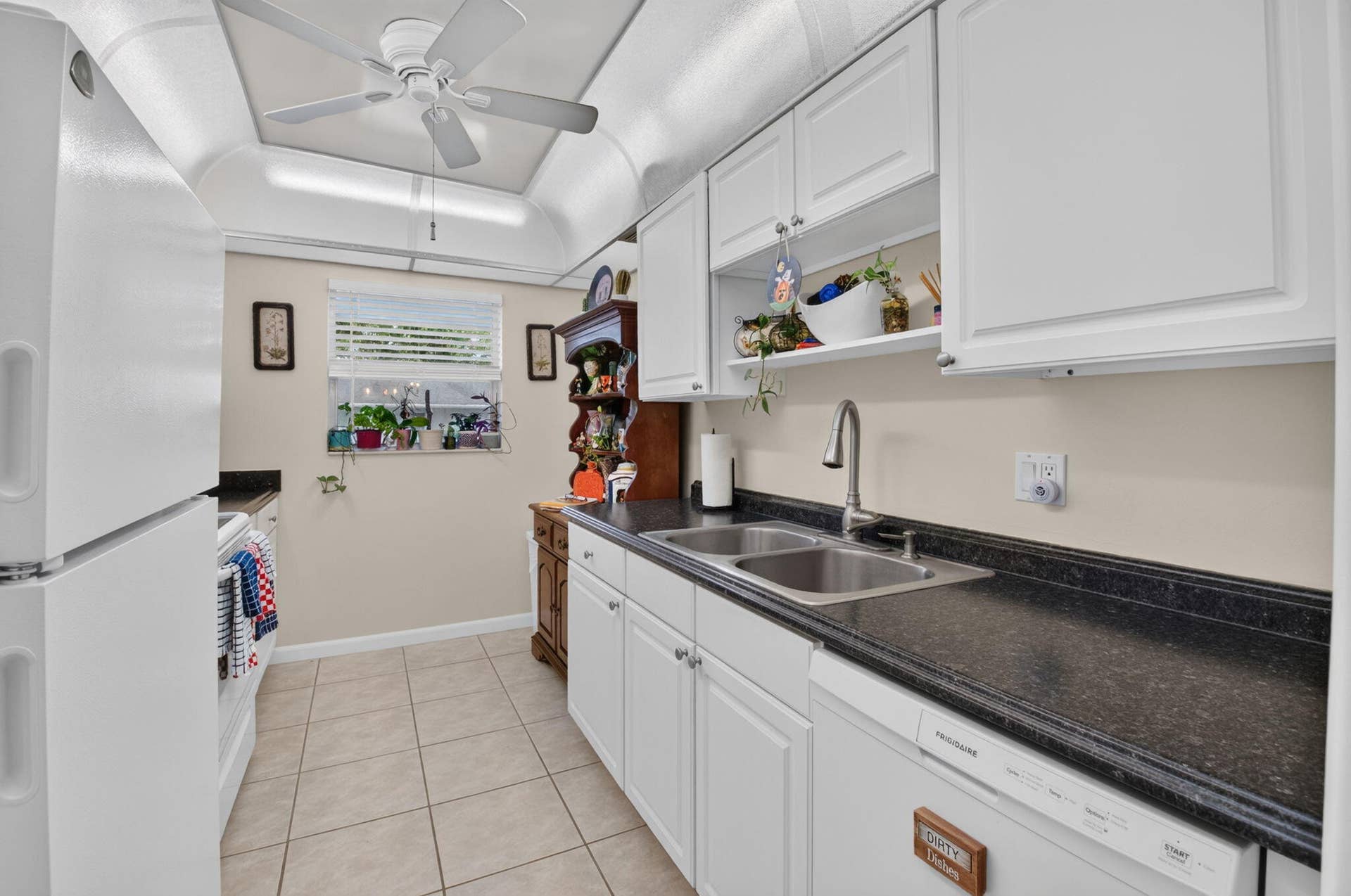 2700 SW 22nd Avenue, #1406, Delray Beach, FL 33445 12-web-or-mls-DSC_1266