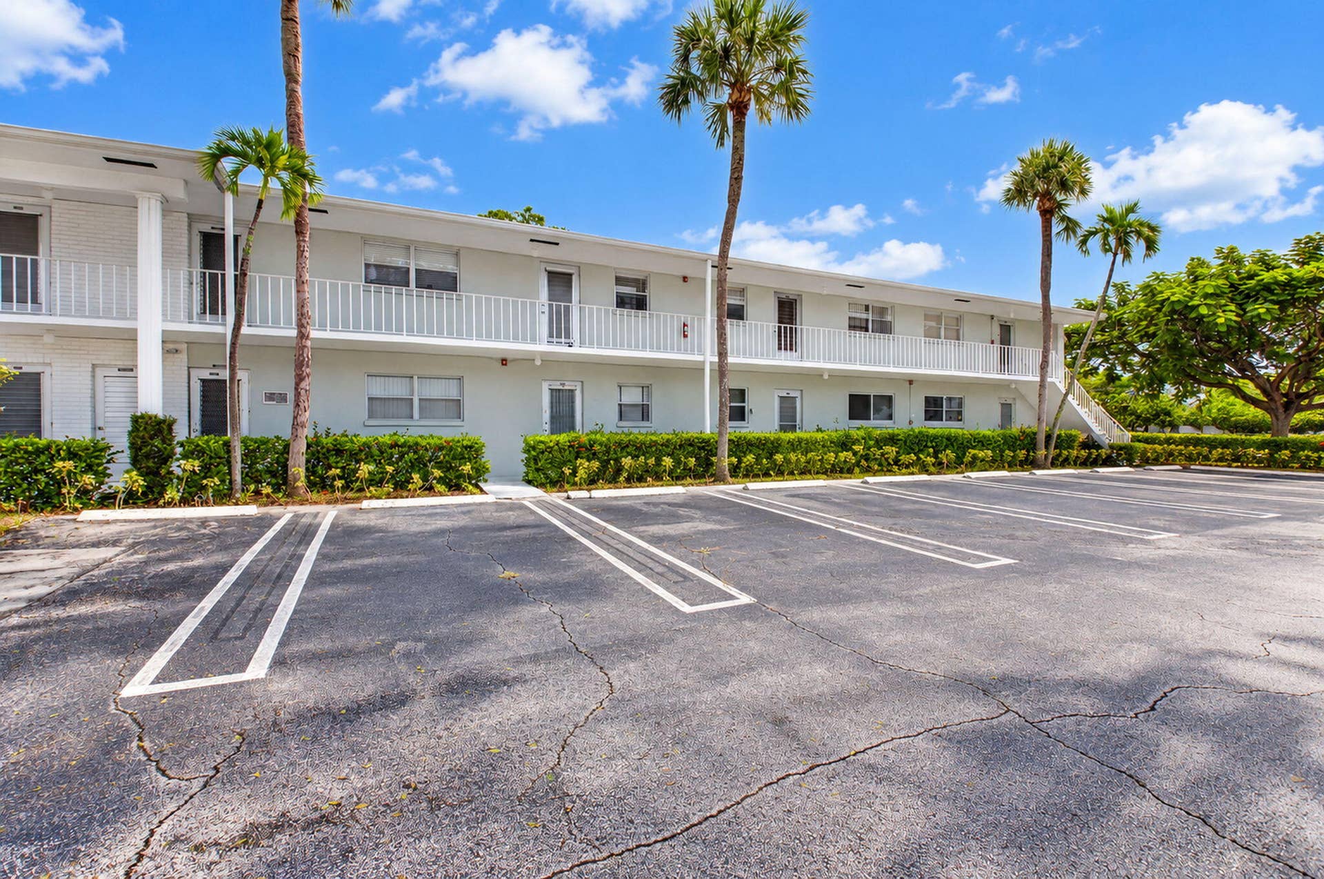 2700 SW 22nd Avenue, #1406, Delray Beach, FL 33445 2-web-or-mls-DSC_1215