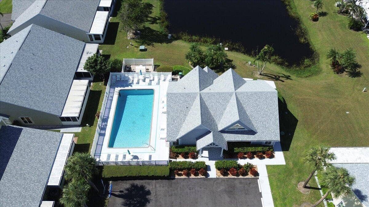 2610 SE Tropical E Circle, Port St Lucie, FL 34952 Aerial view