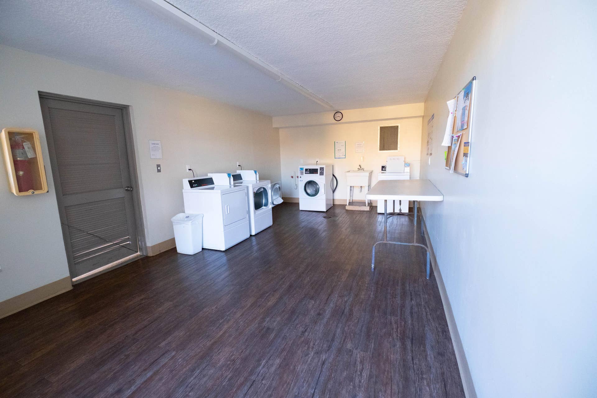 4 ROYAL PALM Way, #6050, Boca Raton, FL 33432 BOCA BAYOU LAUNDRY