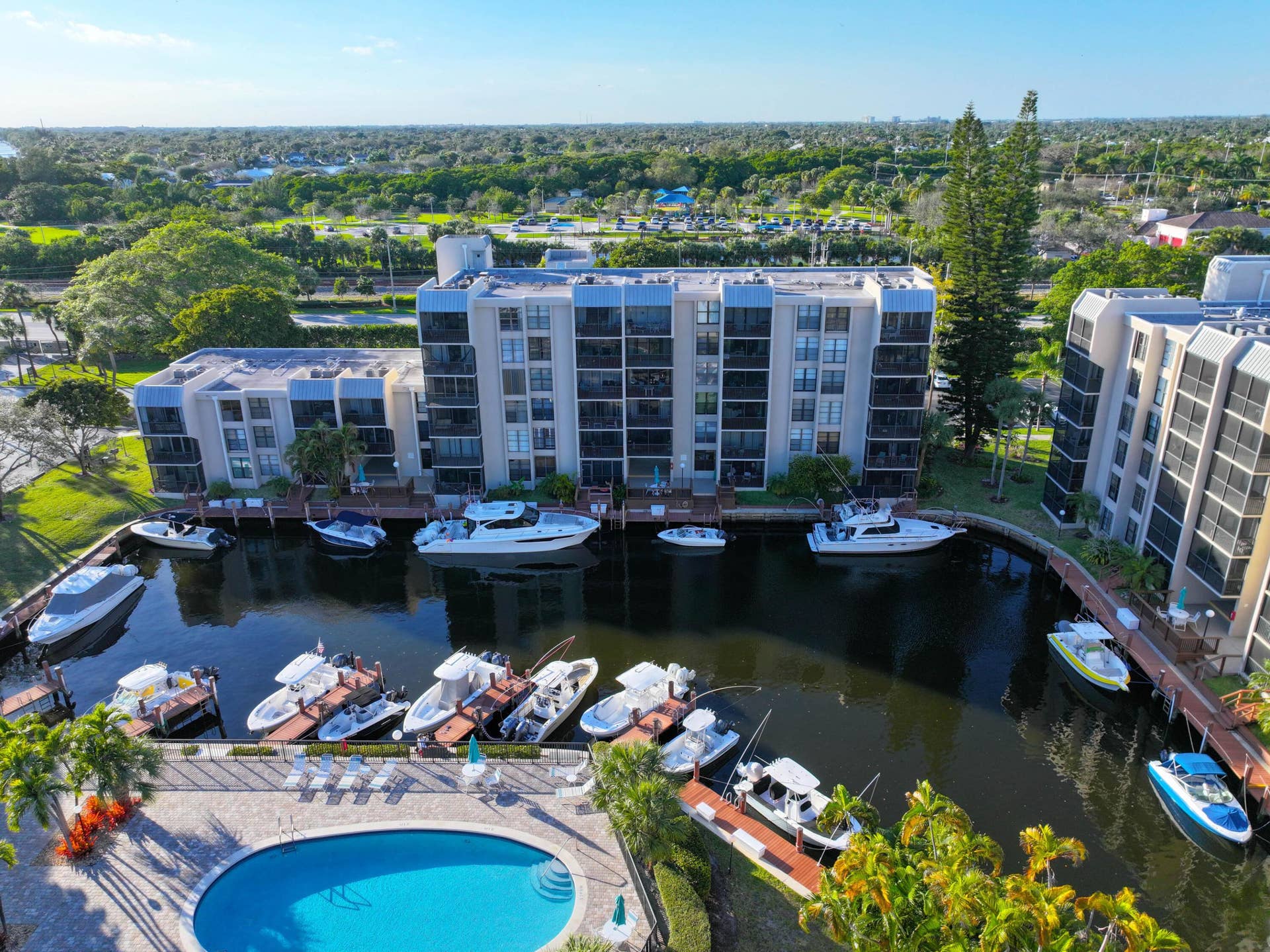 4 ROYAL PALM Way, #6050, Boca Raton, FL 33432 BOCA BAYOU VIEW 2