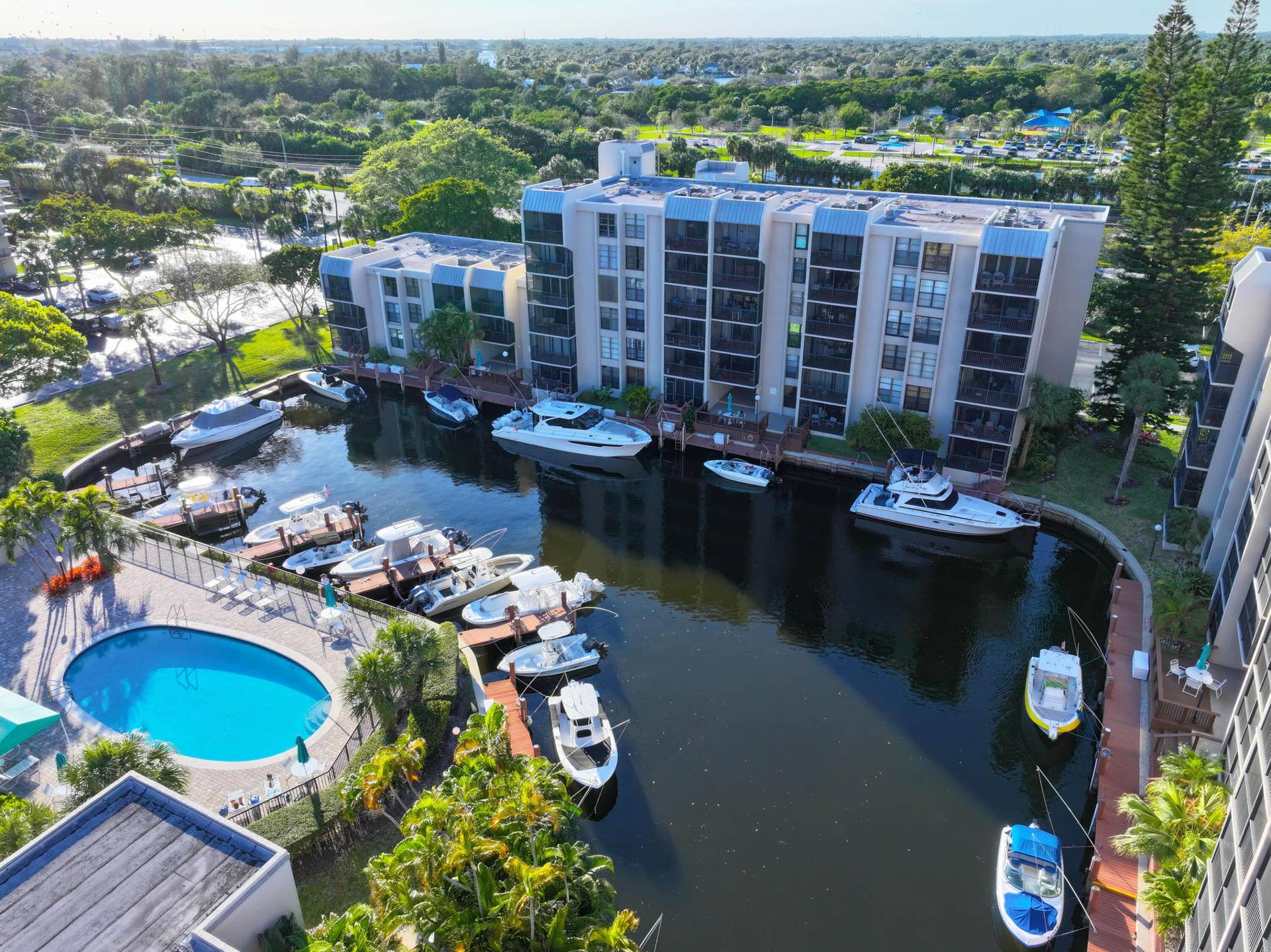 4 ROYAL PALM Way, #6050, Boca Raton, FL 33432 BOCA BAYOU BUILDING 1