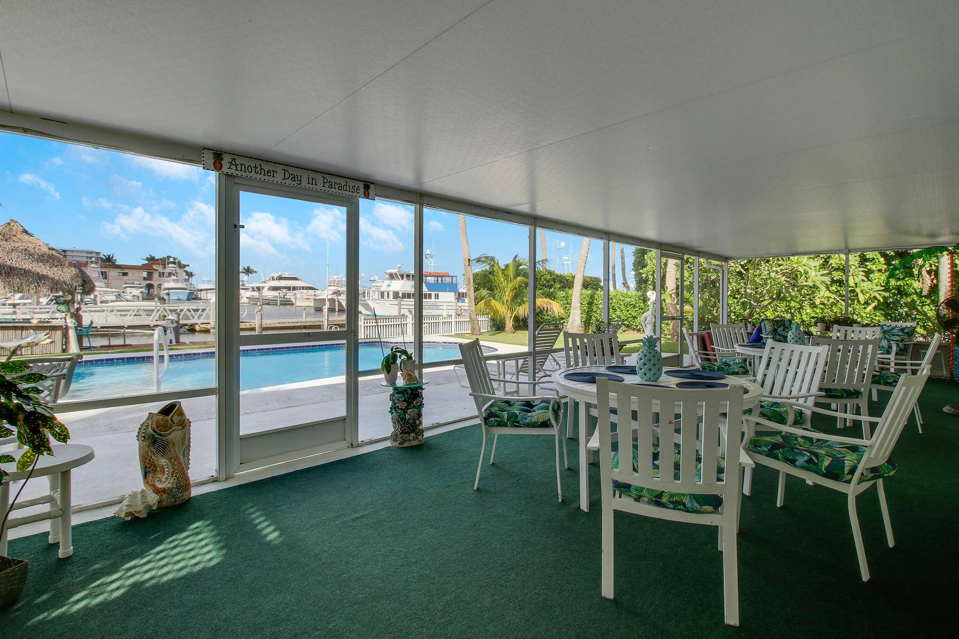 110 Shore Drive, Riviera Beach, FL 33404 Screened Patio