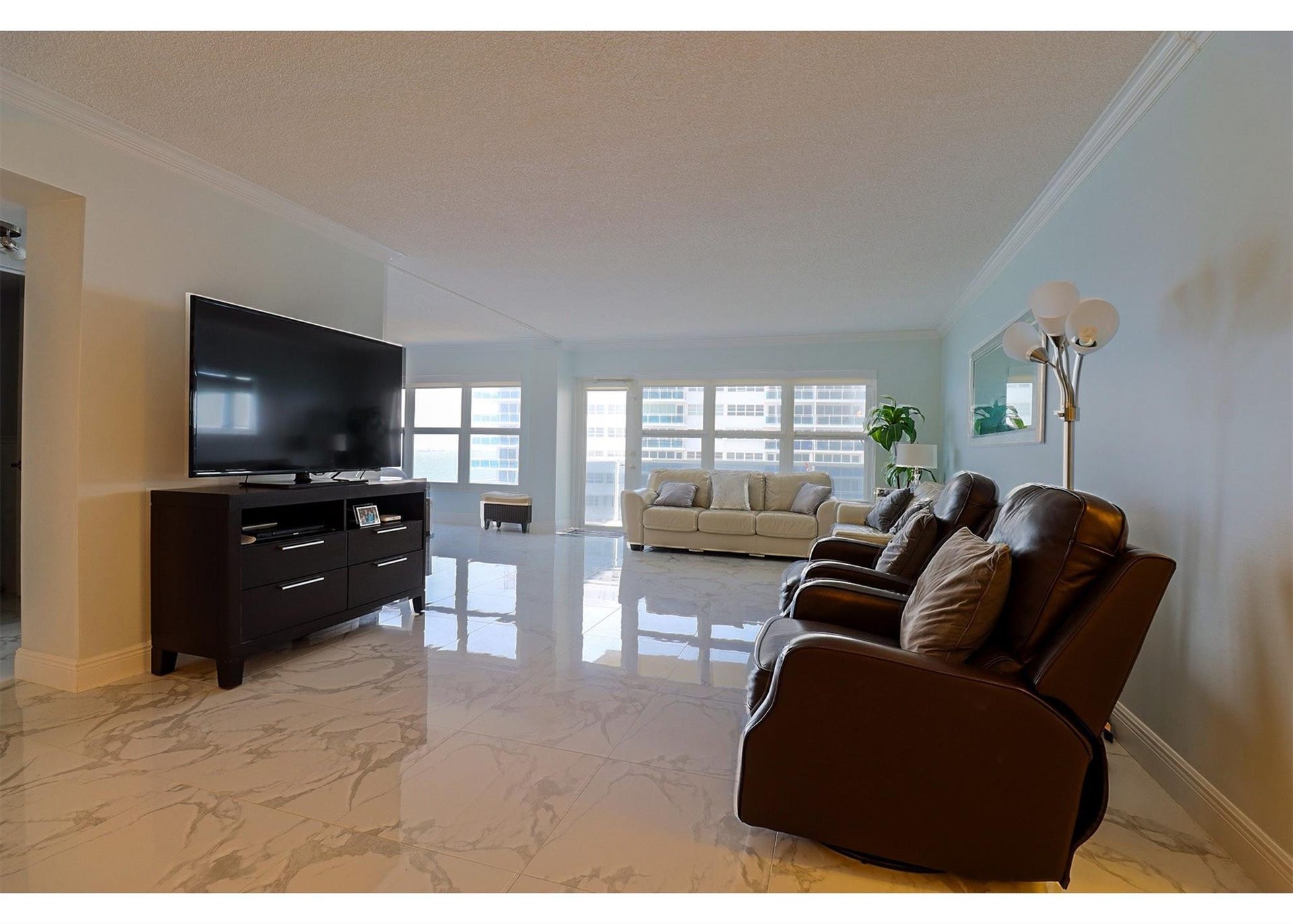 3500 GALT OCEAN Drive, #1103, Fort Lauderdale, FL 33308 Photo 6