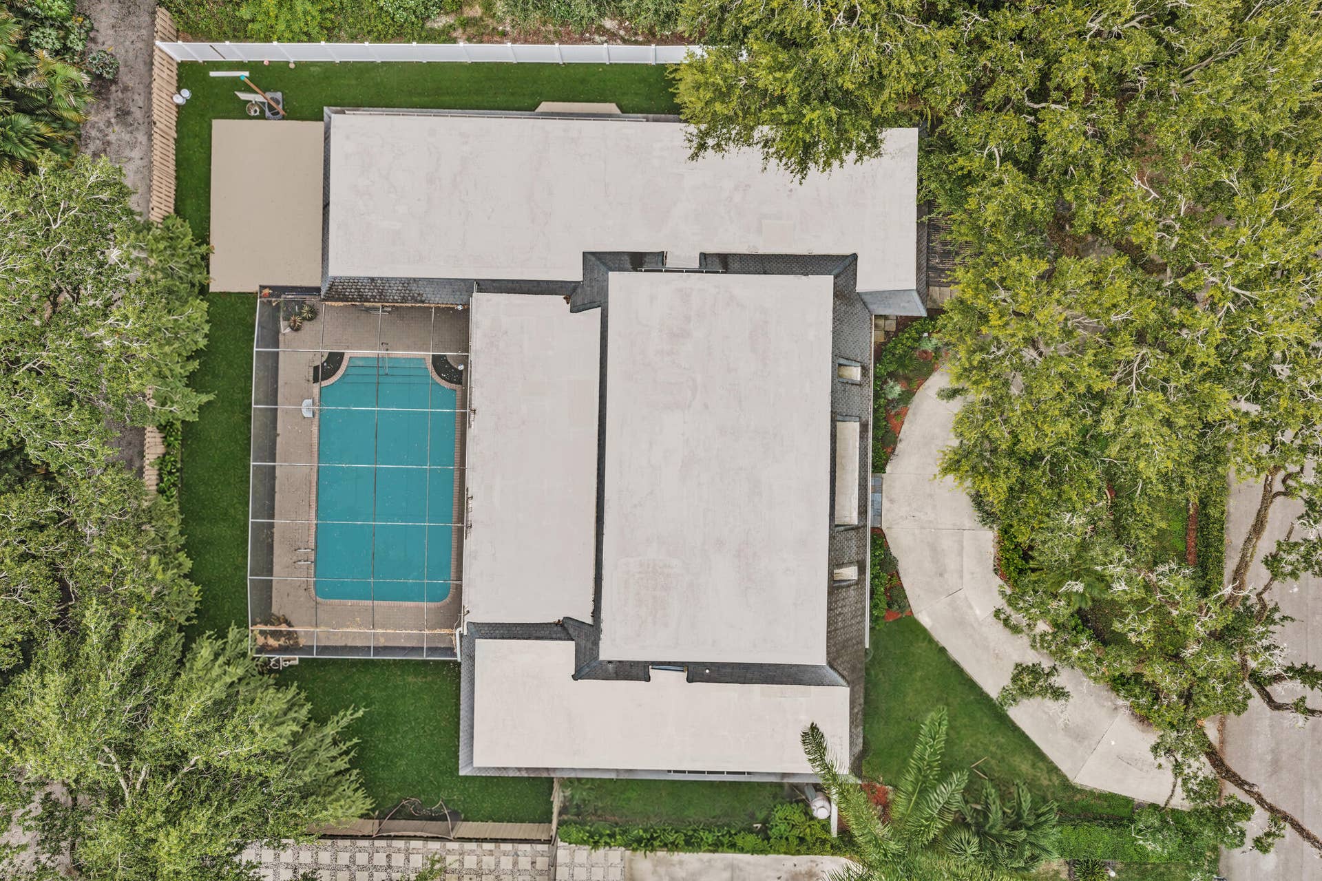 DJI_20261014112010_0248_D