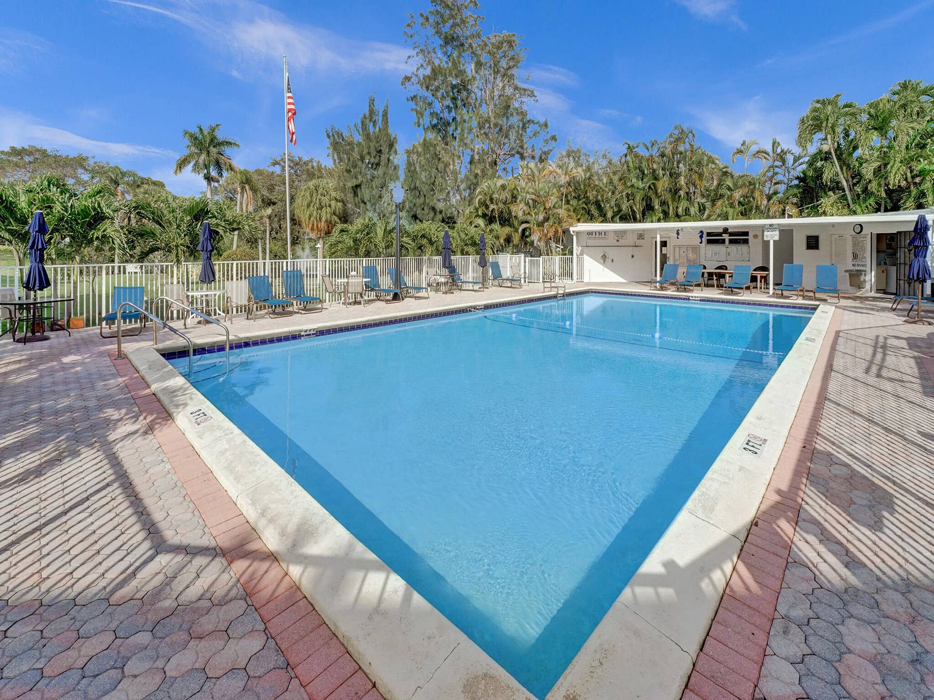 1115 SE 14TH Place, #19C, Fort Lauderdale, FL 33316 DSC06207