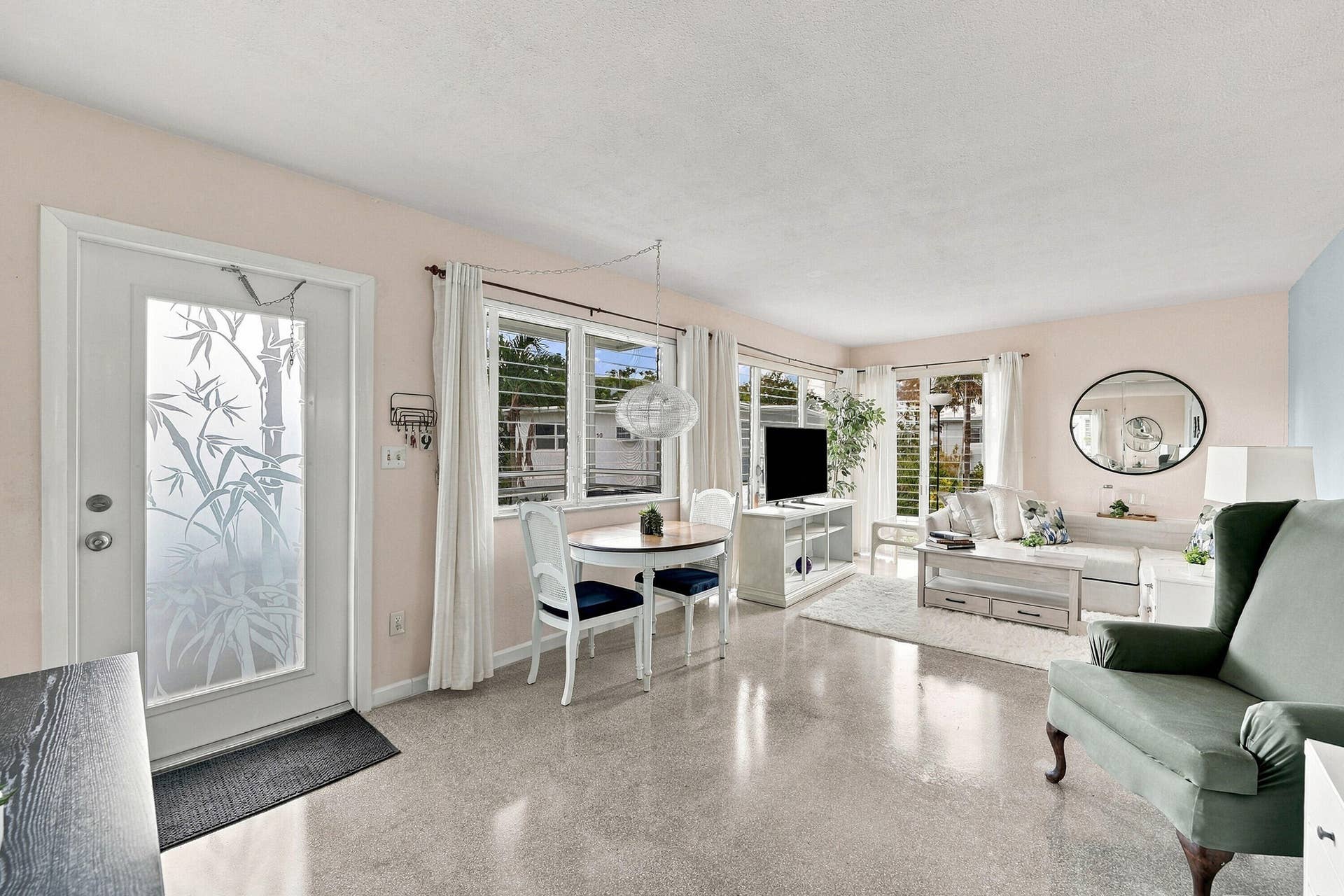 1115 SE 14TH Place, #19C, Fort Lauderdale, FL 33316 04_dsc08265_with_tv