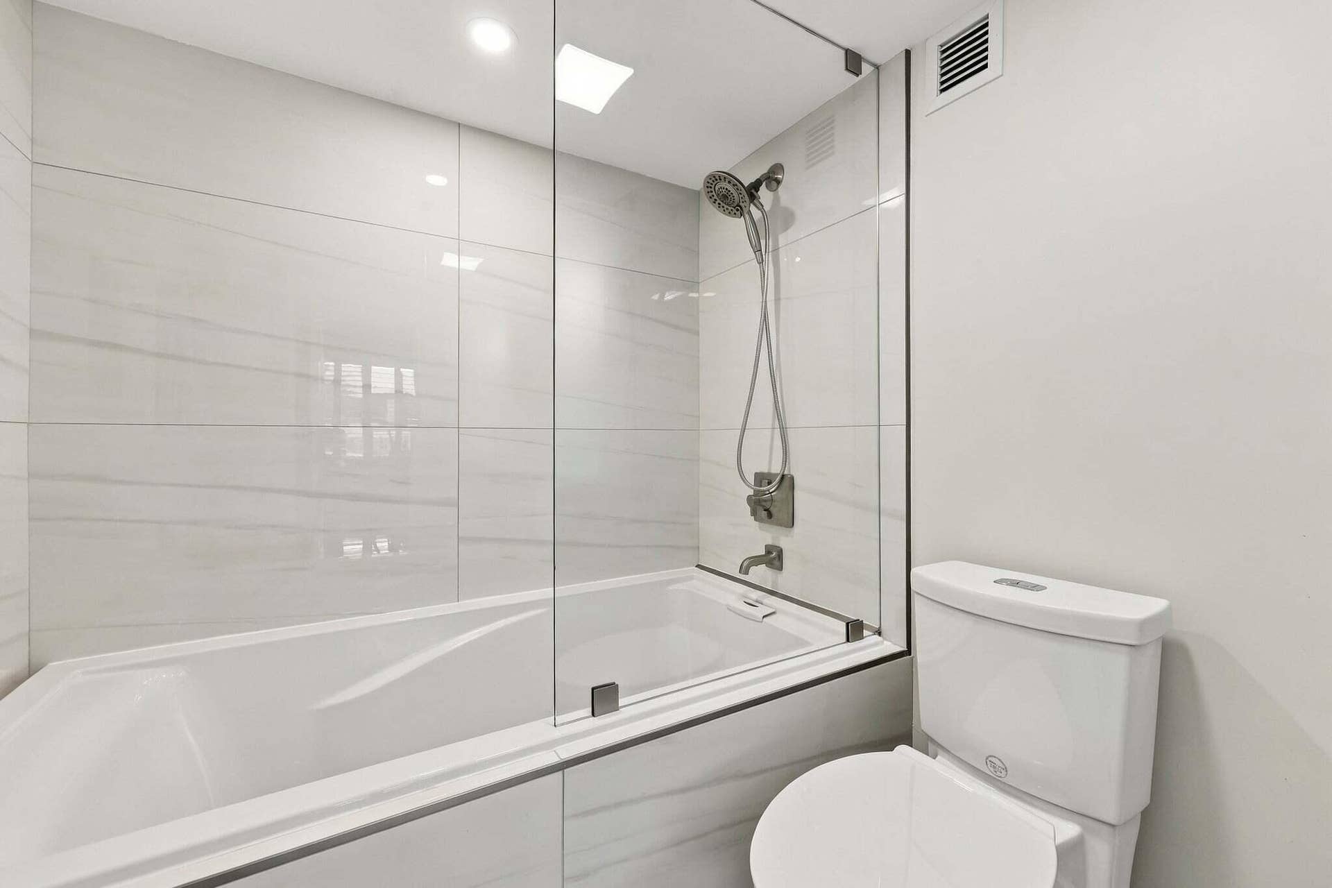1620 S OCEAN Boulevard, #1E, Lauderdale By The Sea, FL 33062 29-453A8160