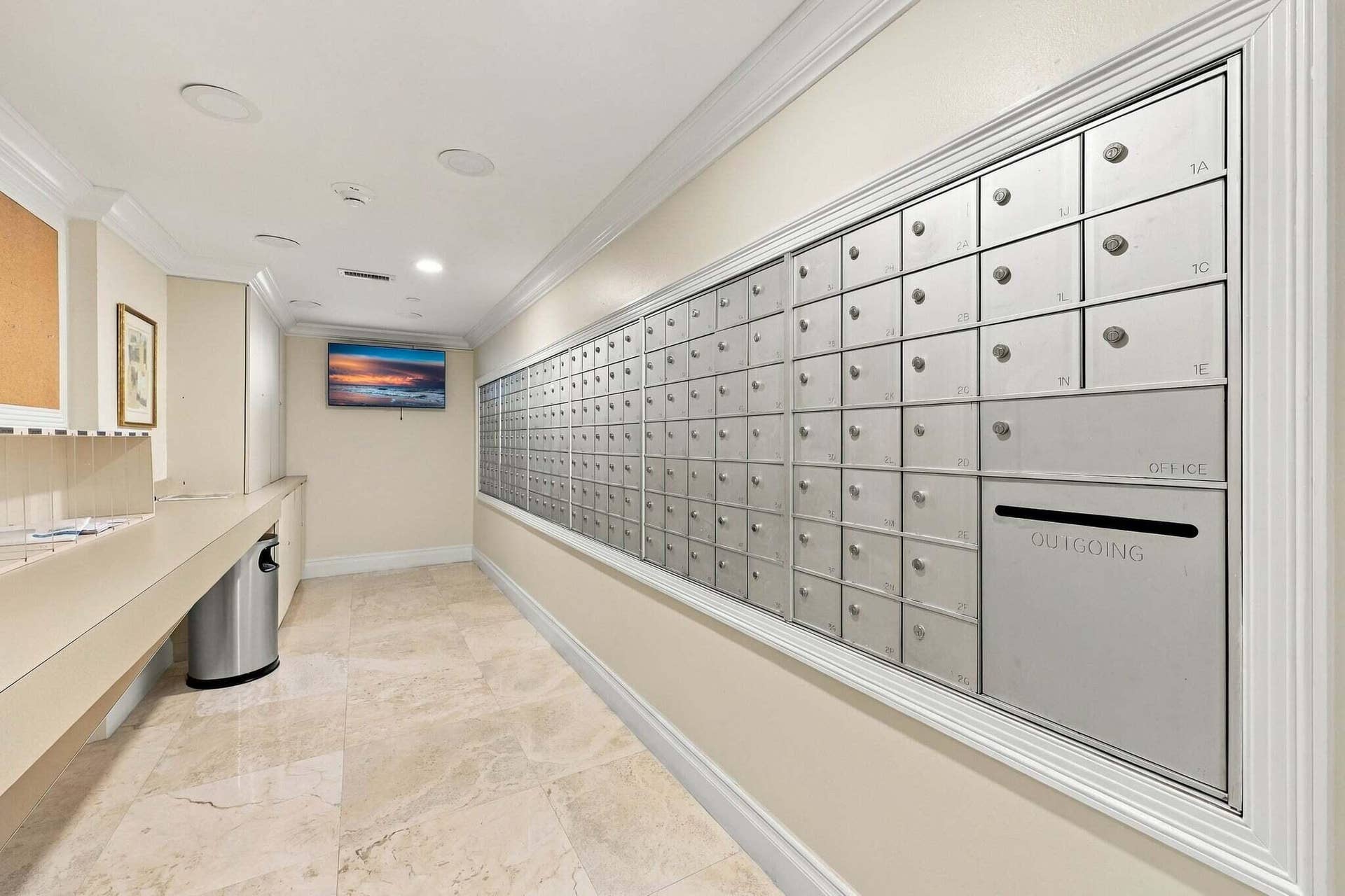 1620 S OCEAN Boulevard, #1E, Lauderdale By The Sea, FL 33062 36-453A8172