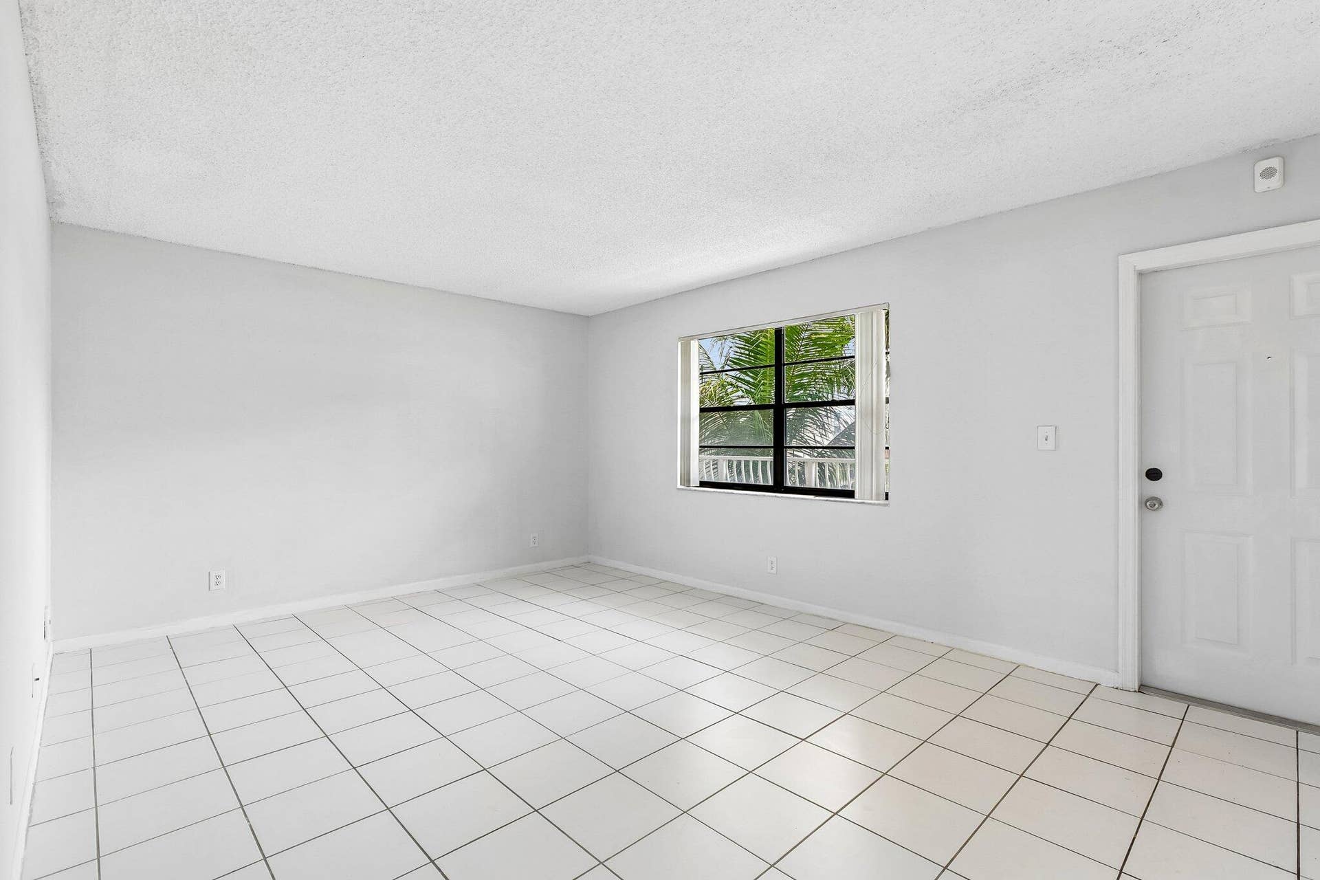 500 NE 2nd Street, #204, Dania Beach, FL 33004 10_Living-Room-Alternate_Original-003