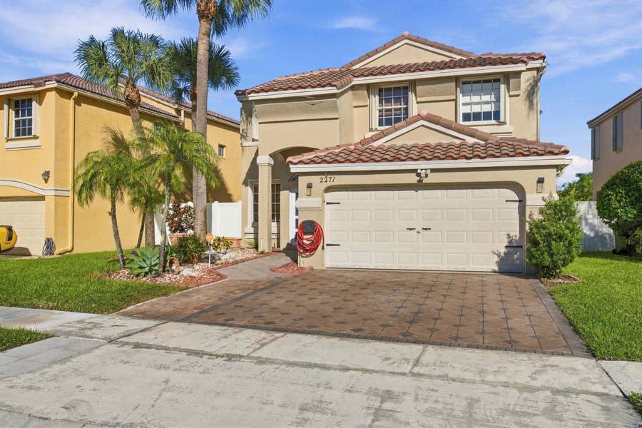 Property photo for 2271 NW 159TH Avenue, Pembroke Pines, FL