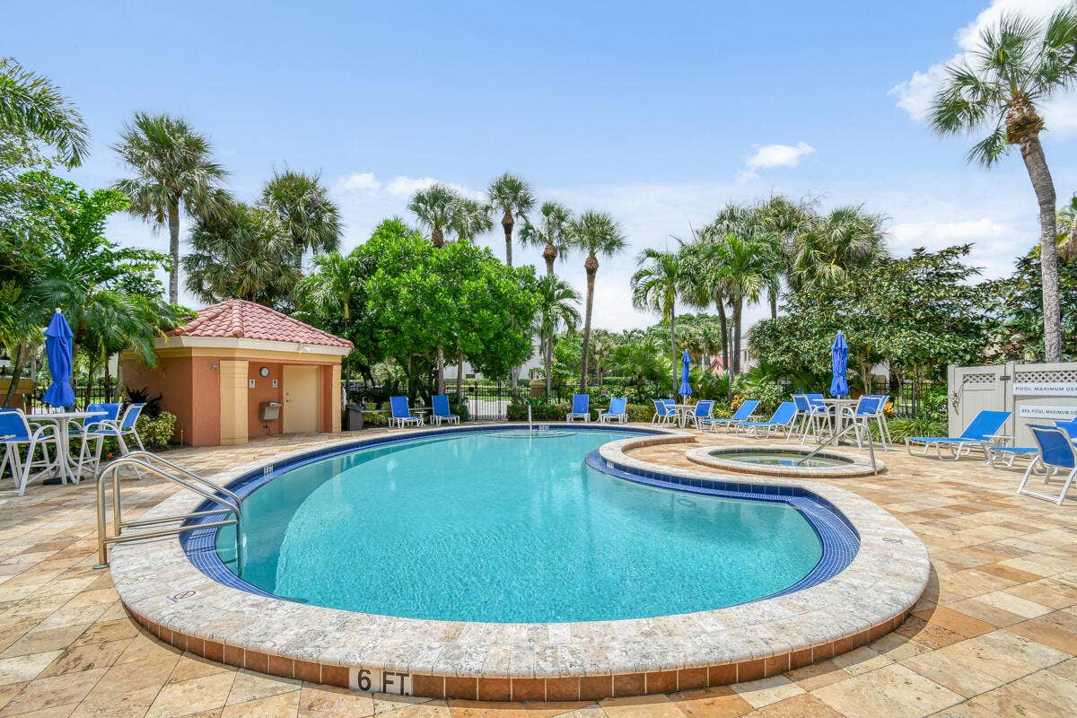 28 Uno Lago Drive, Juno Beach, FL 33408 DSC_0498