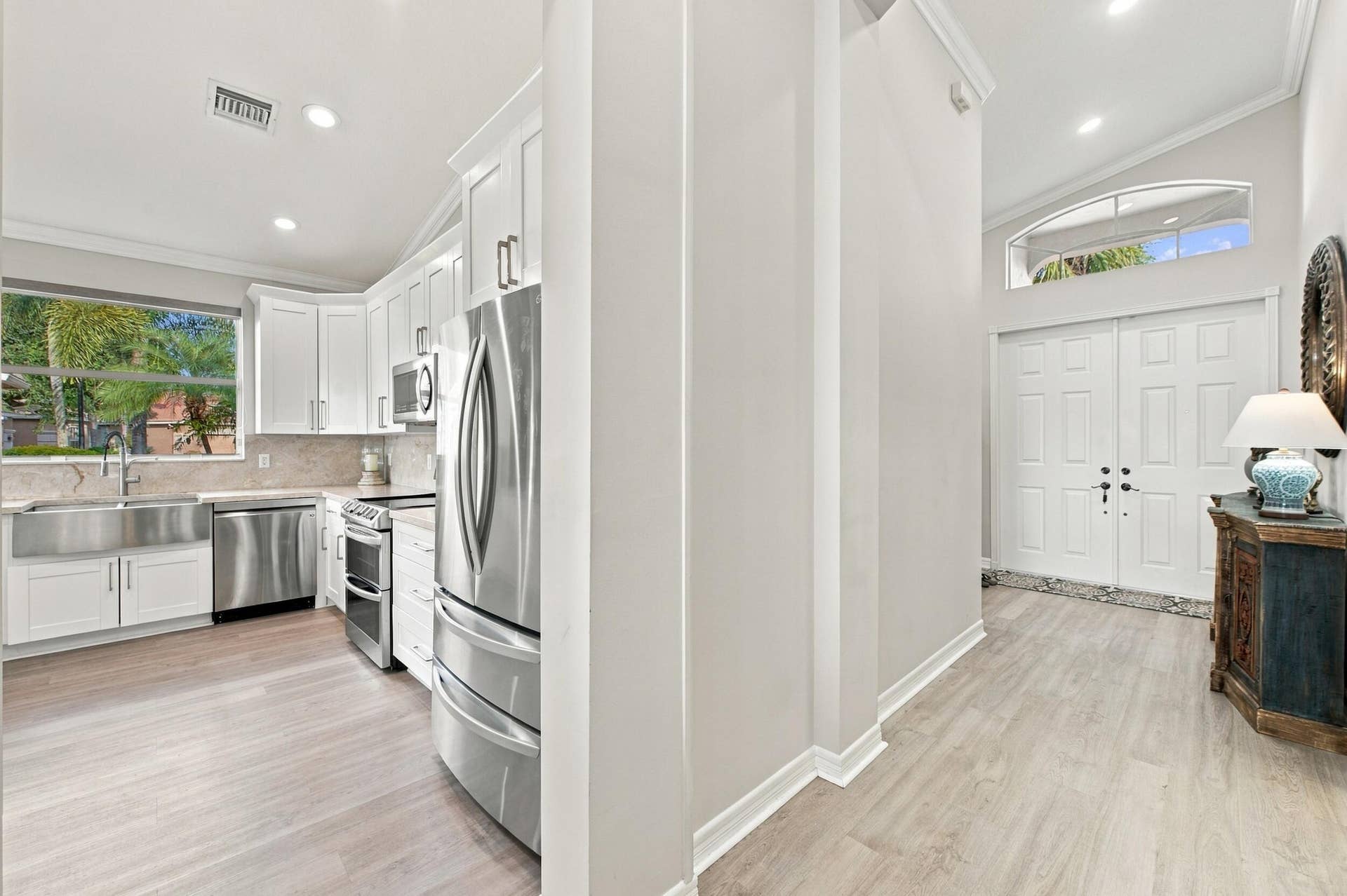 8189 Parini Way, Lake Worth, FL 33467 Foyer
