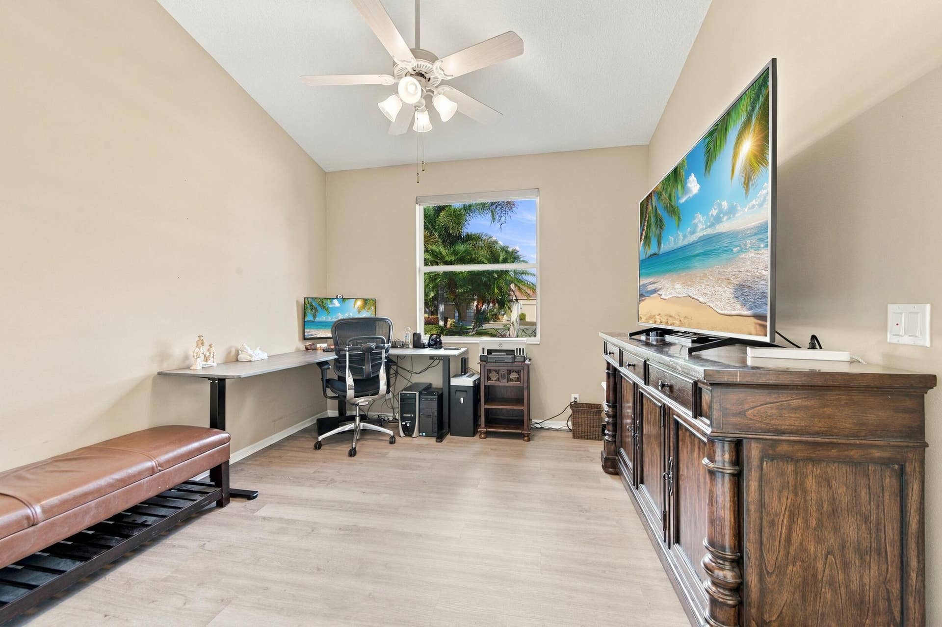 8189 Parini Way, Lake Worth, FL 33467 17_033__dsc0862_with_tv