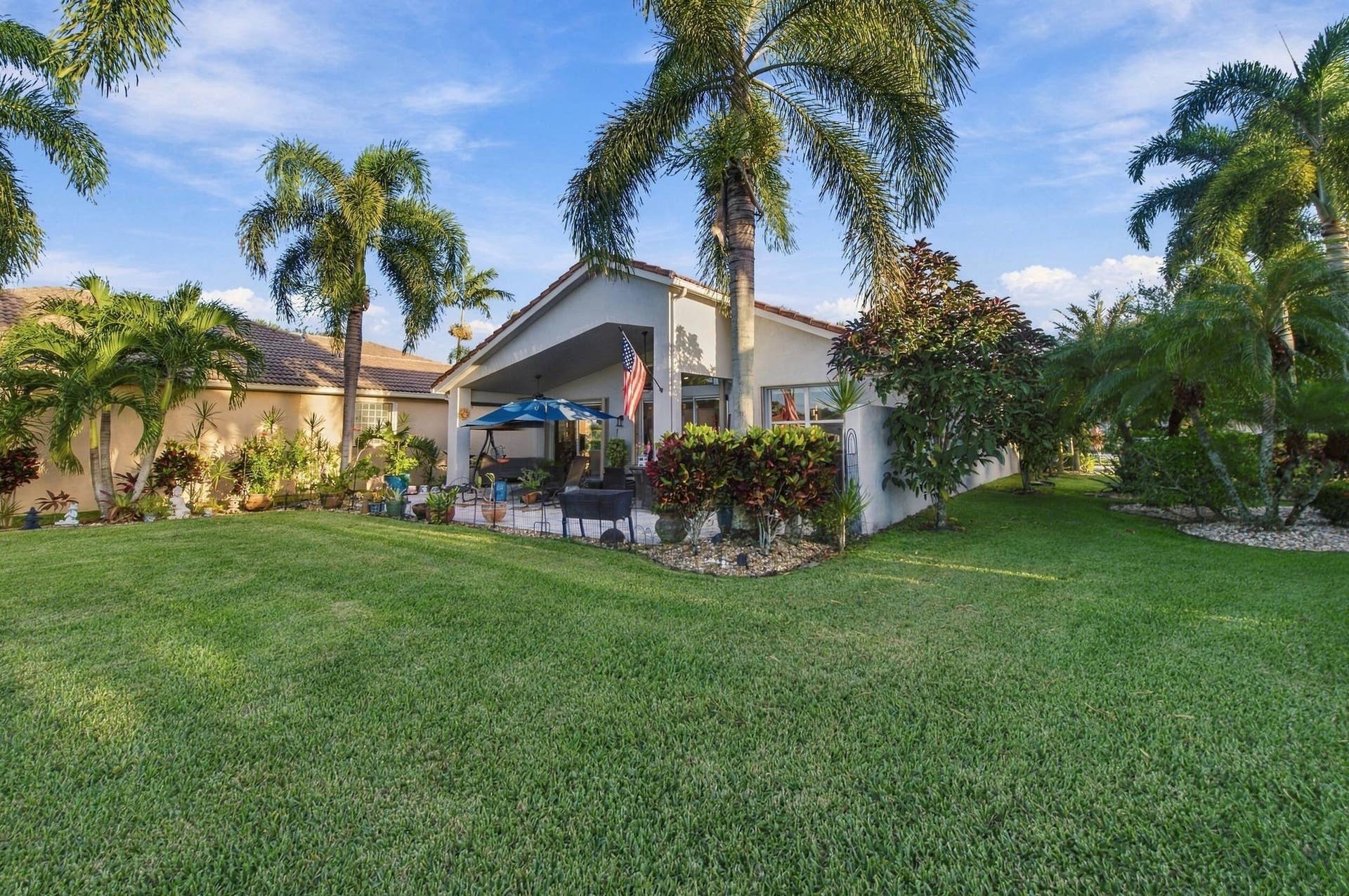 8189 Parini Way, Lake Worth, FL 33467 Yard