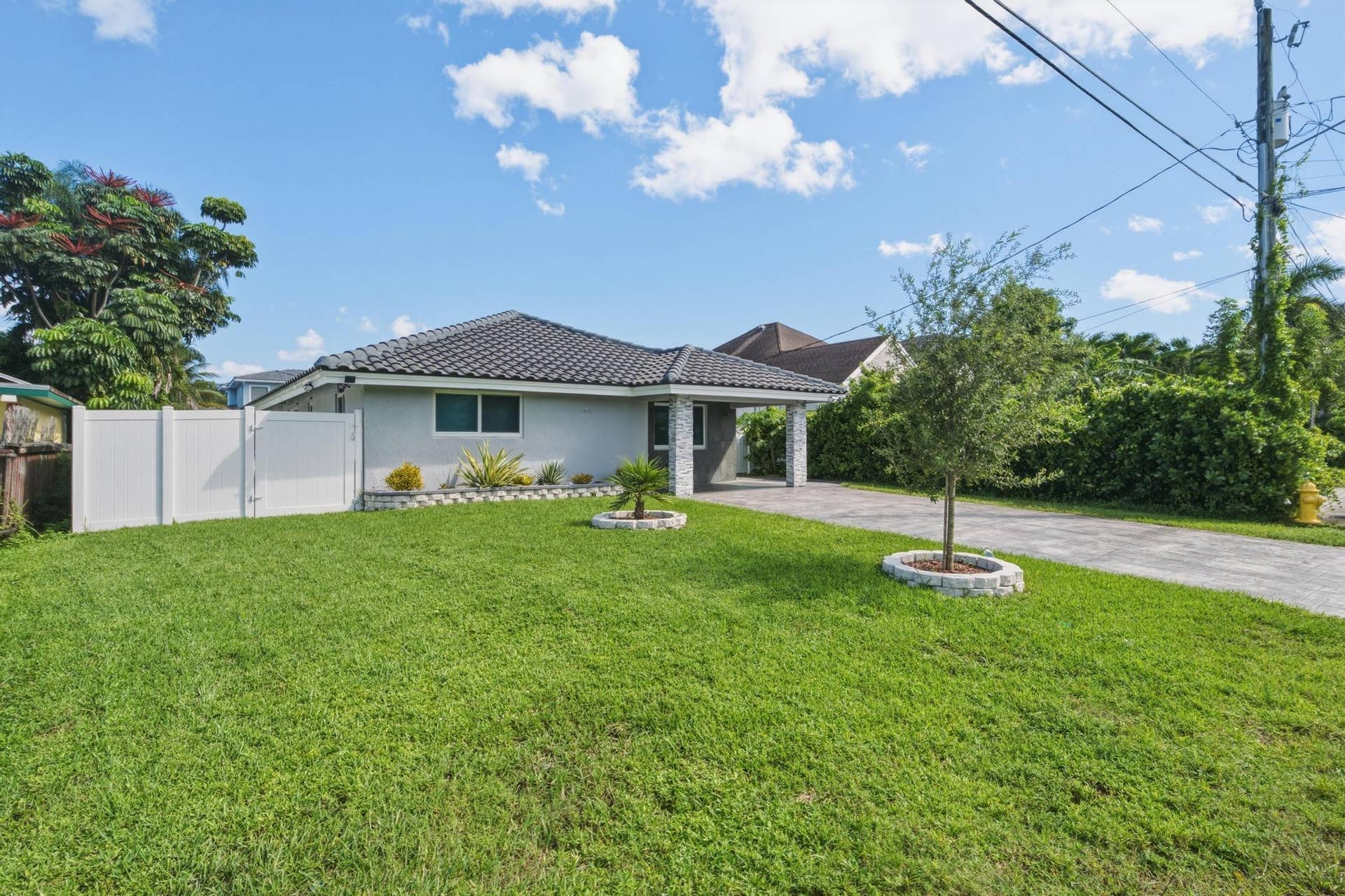 4440 SW 26th Avenue, Fort Lauderdale, FL 33312 DSC08041