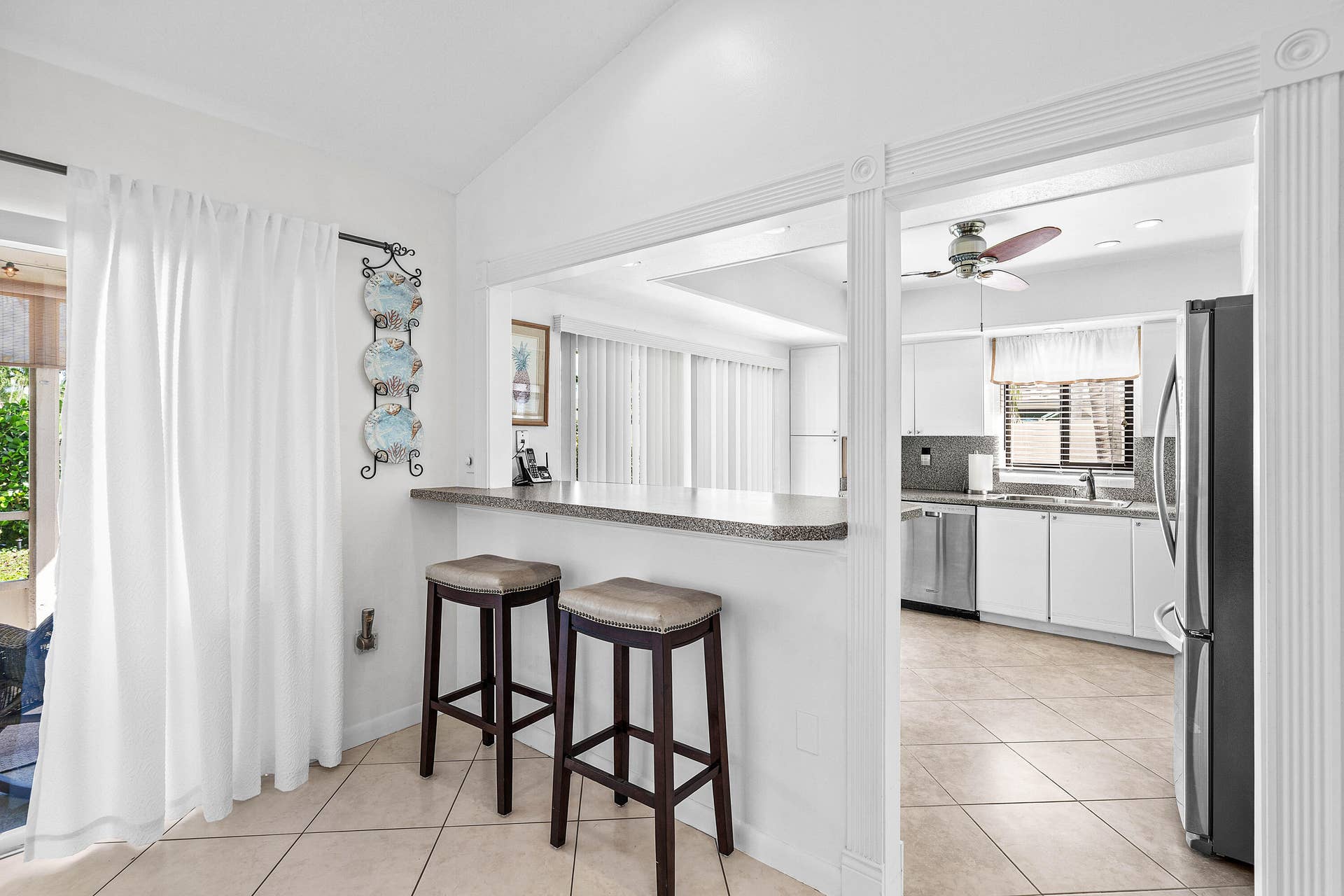 503 SW 29TH Avenue, Delray Beach, FL 33445 Kitchen